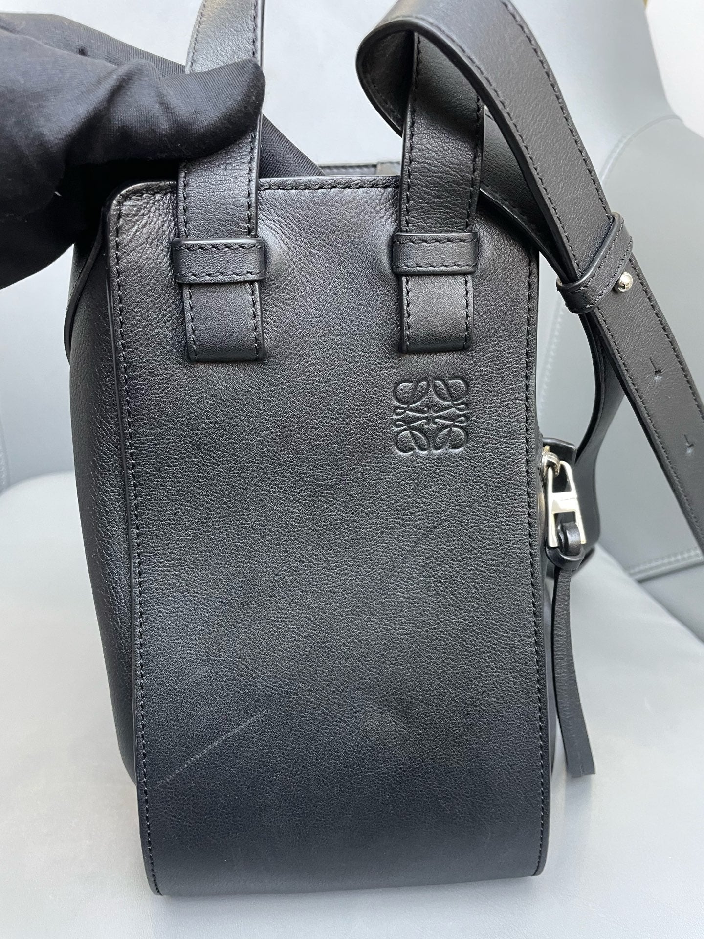 Loewe - Hammock Small Bag - Leather - Black - (small)