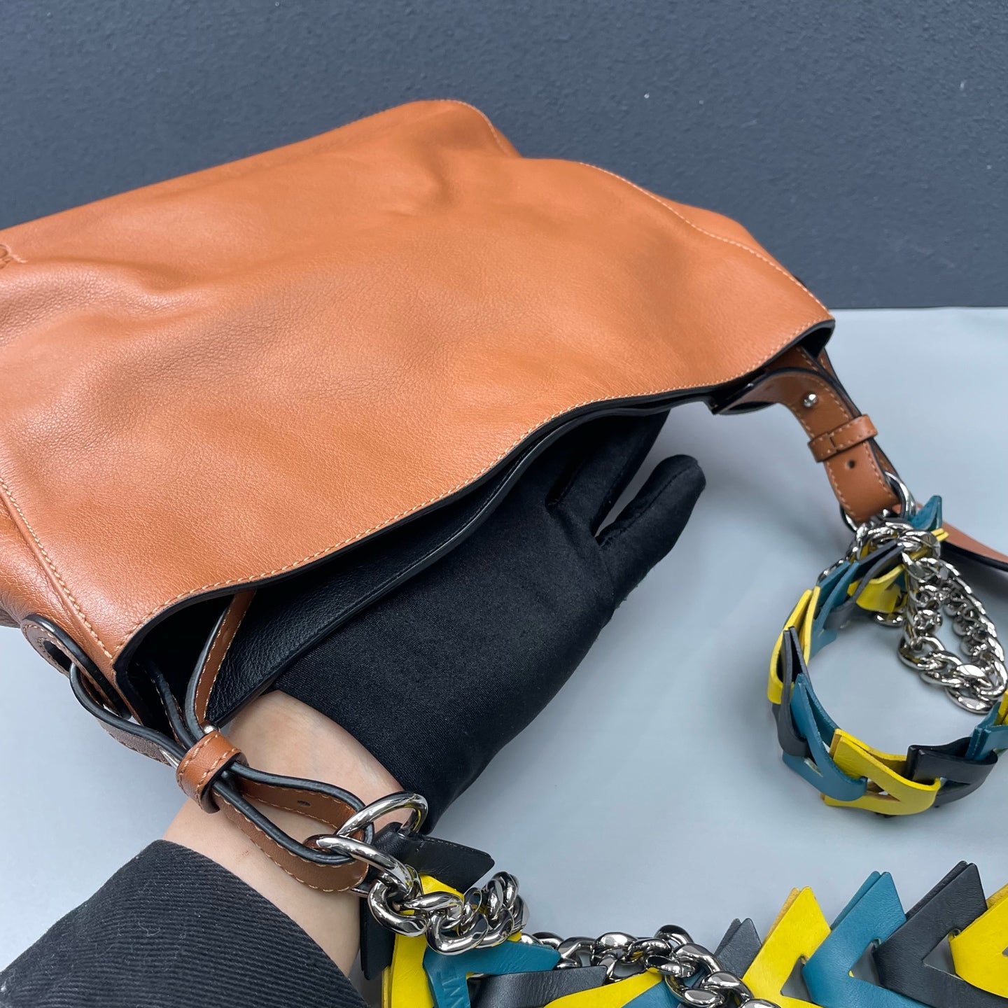 Loewe - Hobo - Full leather - Caramel with Multi-color Strap - (Medium)