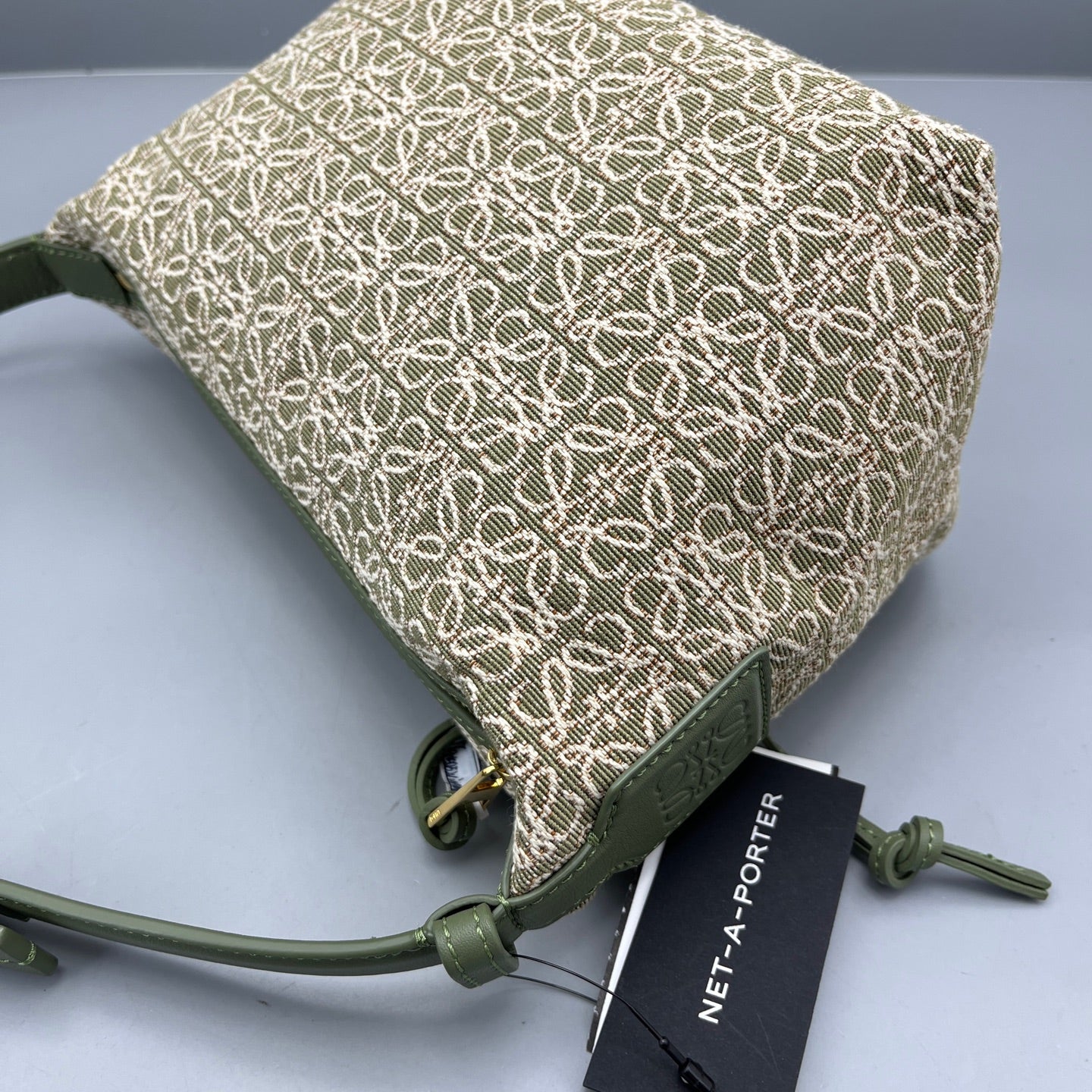 LOEWE - Lunchbox Shoulder Bag A7103 - Canvas and Leather - Green - (Mini)