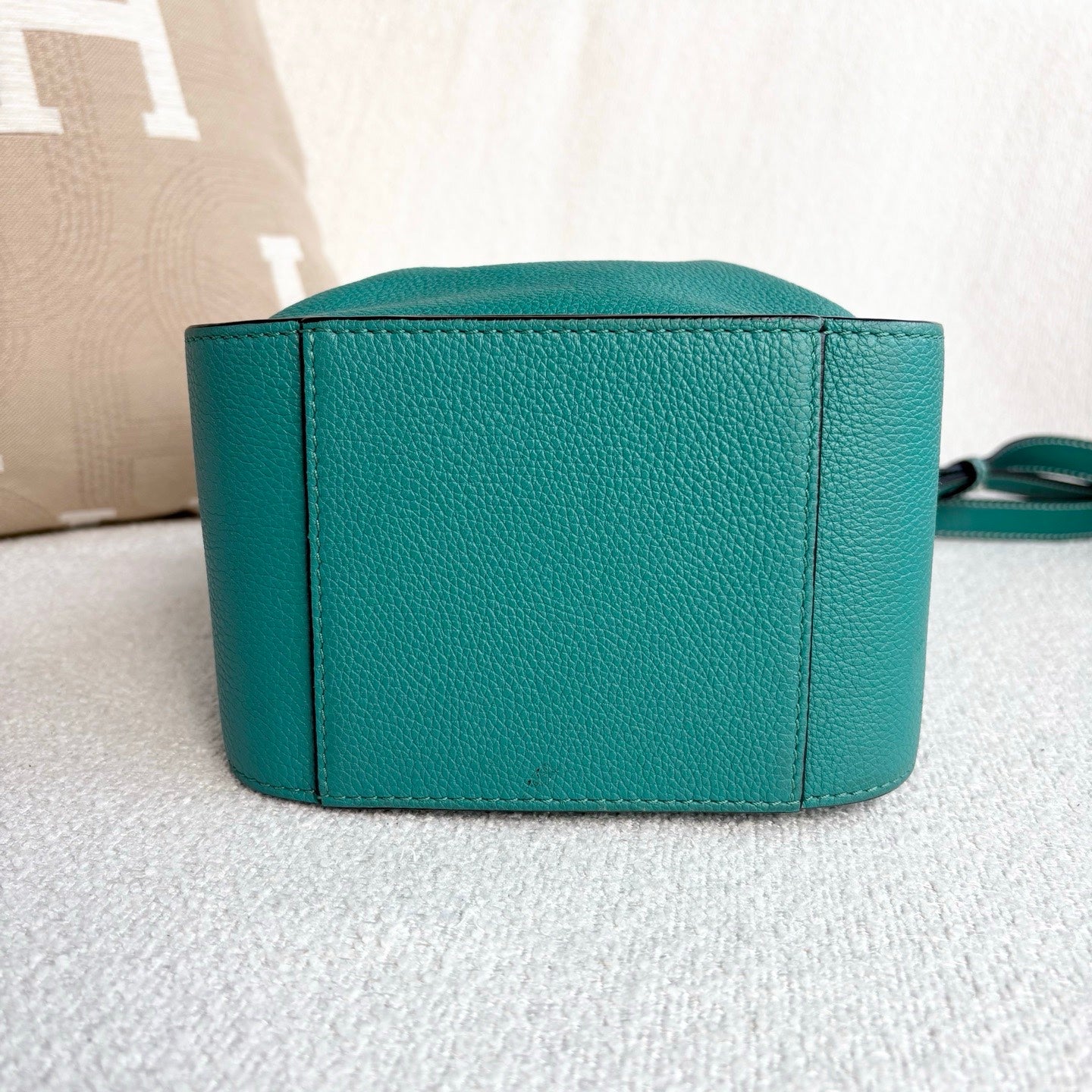 Loewe - Mini Hammock Bag - Cowhide leather - Green - (mini)