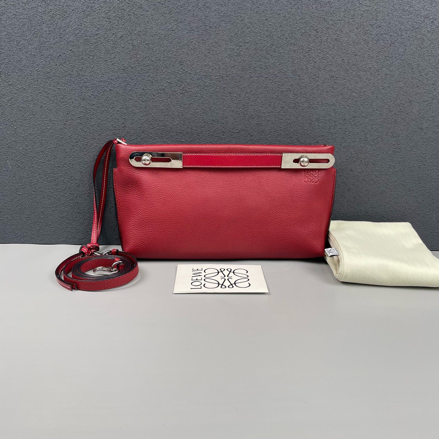 Loewe - Missy - Grained leather - Raspberry Red - (small)