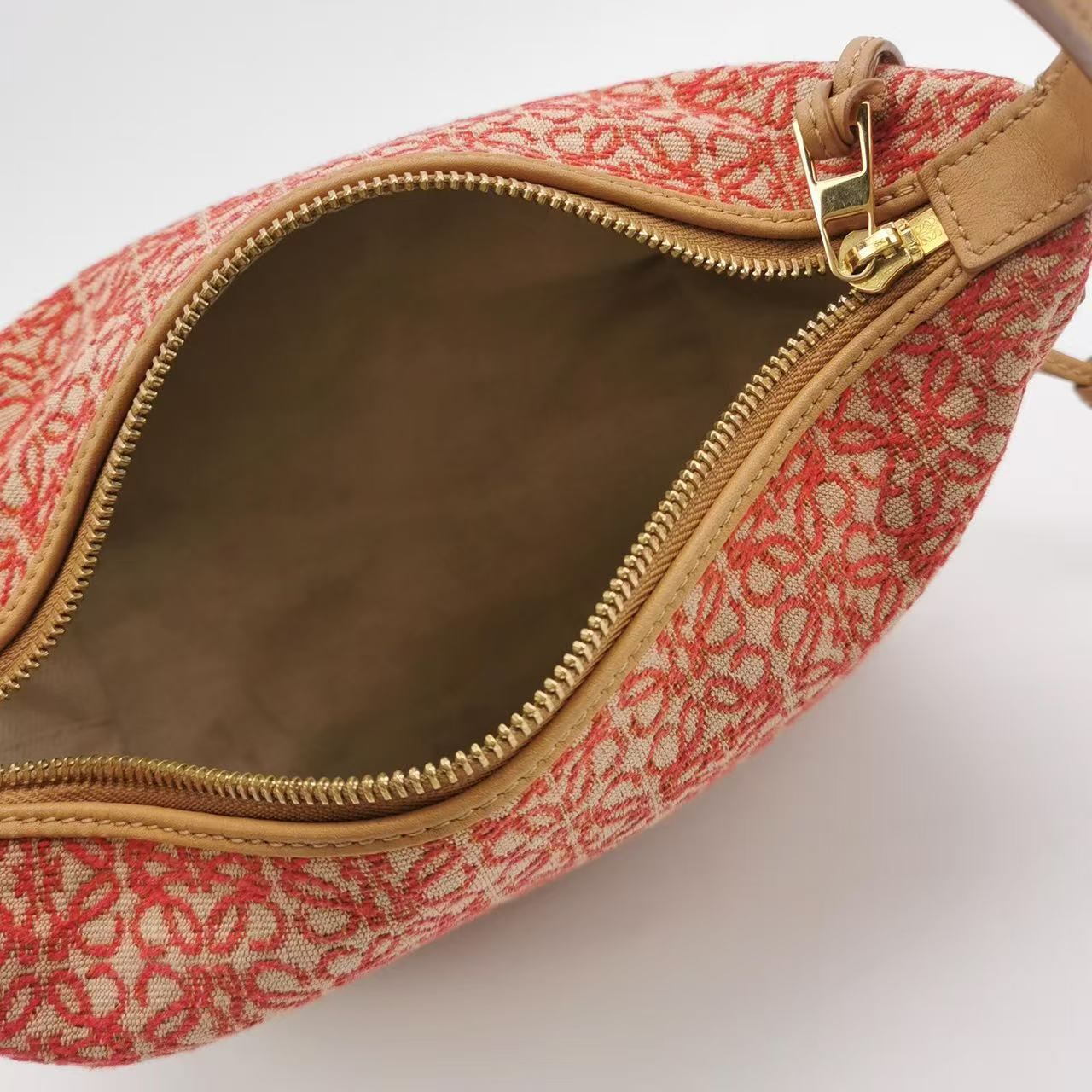 Loewe - Other - Canvas with leather trim - Red with beige accents - (small)