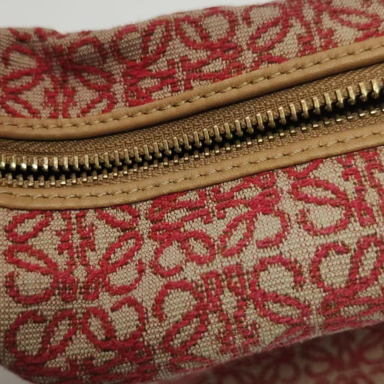 Loewe - Other - Canvas with leather trim - Red with beige accents - (small)