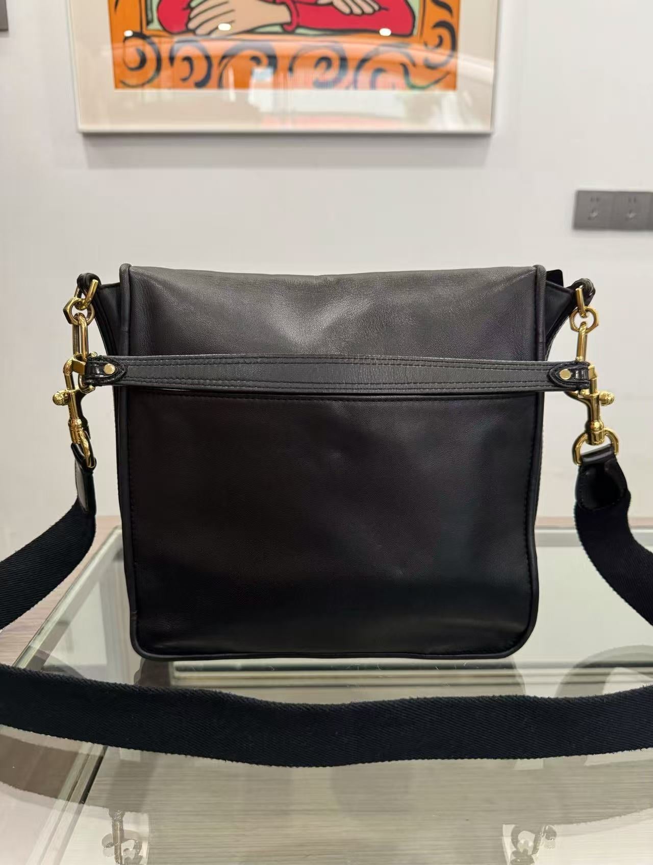 Loewe - Other - Lambskin leather - Black with Gold-Tone Hardware - (medium)
