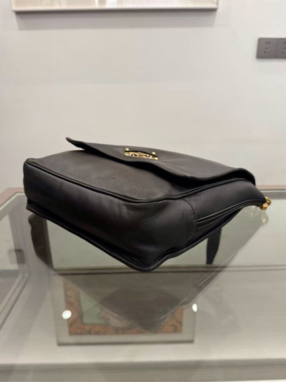 Loewe - Other - Lambskin leather - Black with Gold-Tone Hardware - (medium)