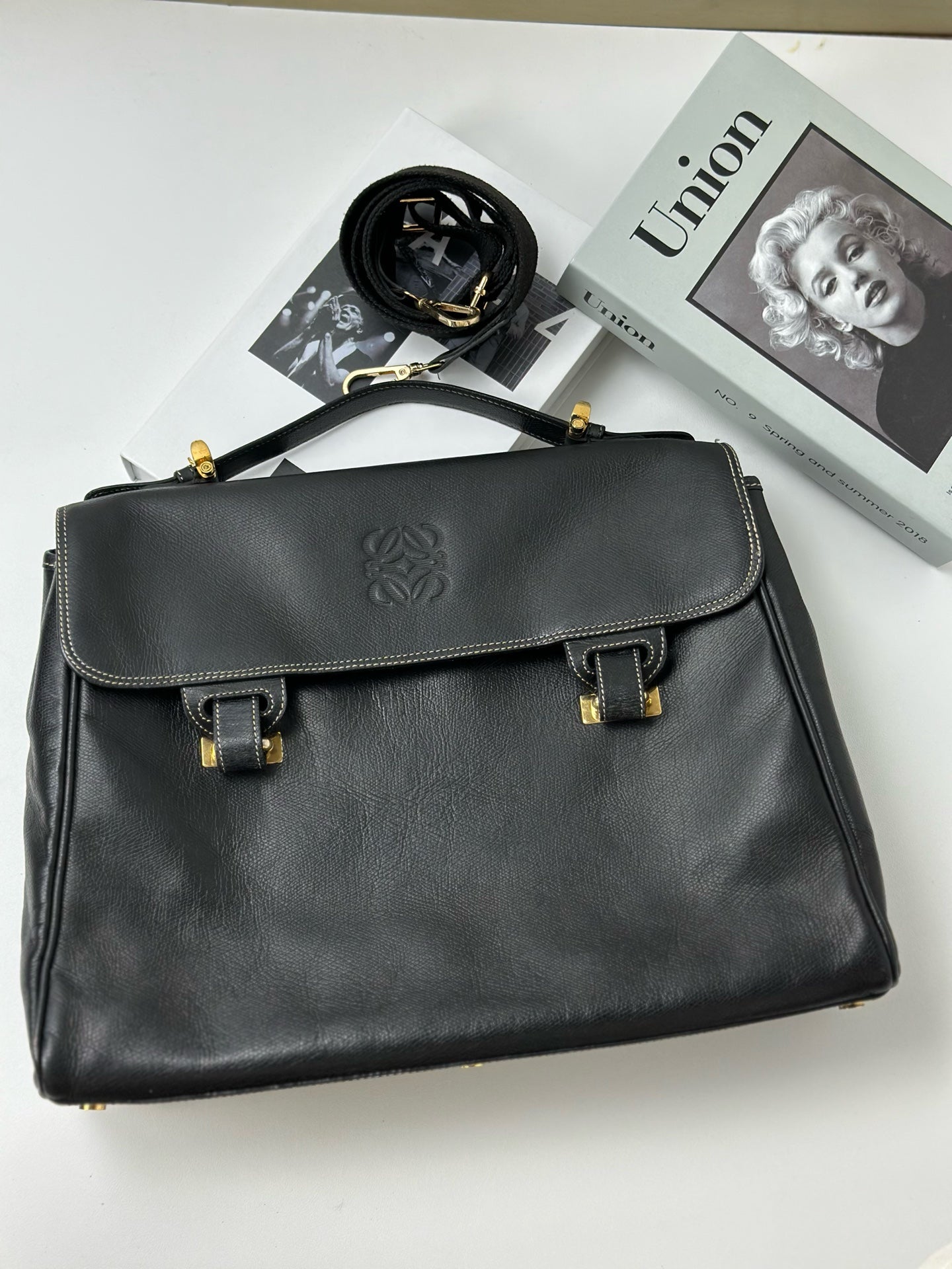Loewe - Other - Leather - Black - (large)