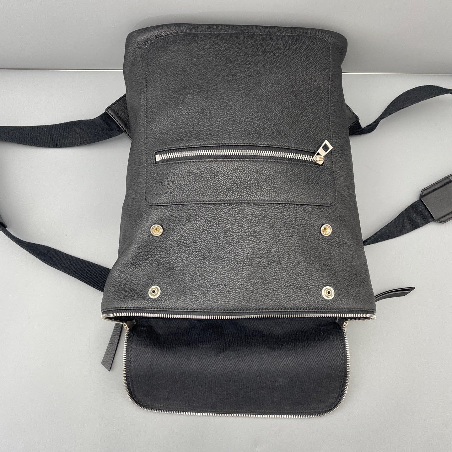 Loewe - Other - Leather - Black - (medium)