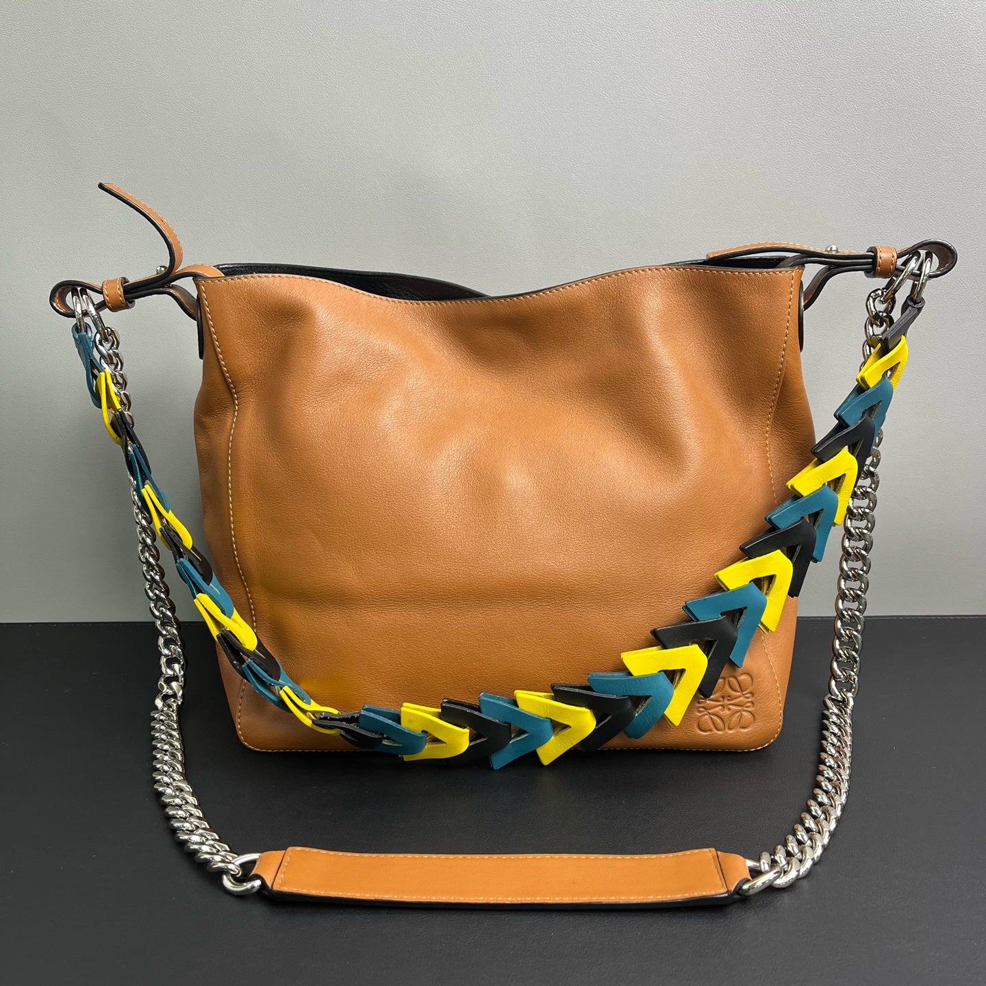 Loewe - Other - Leather - Brown - (medium)