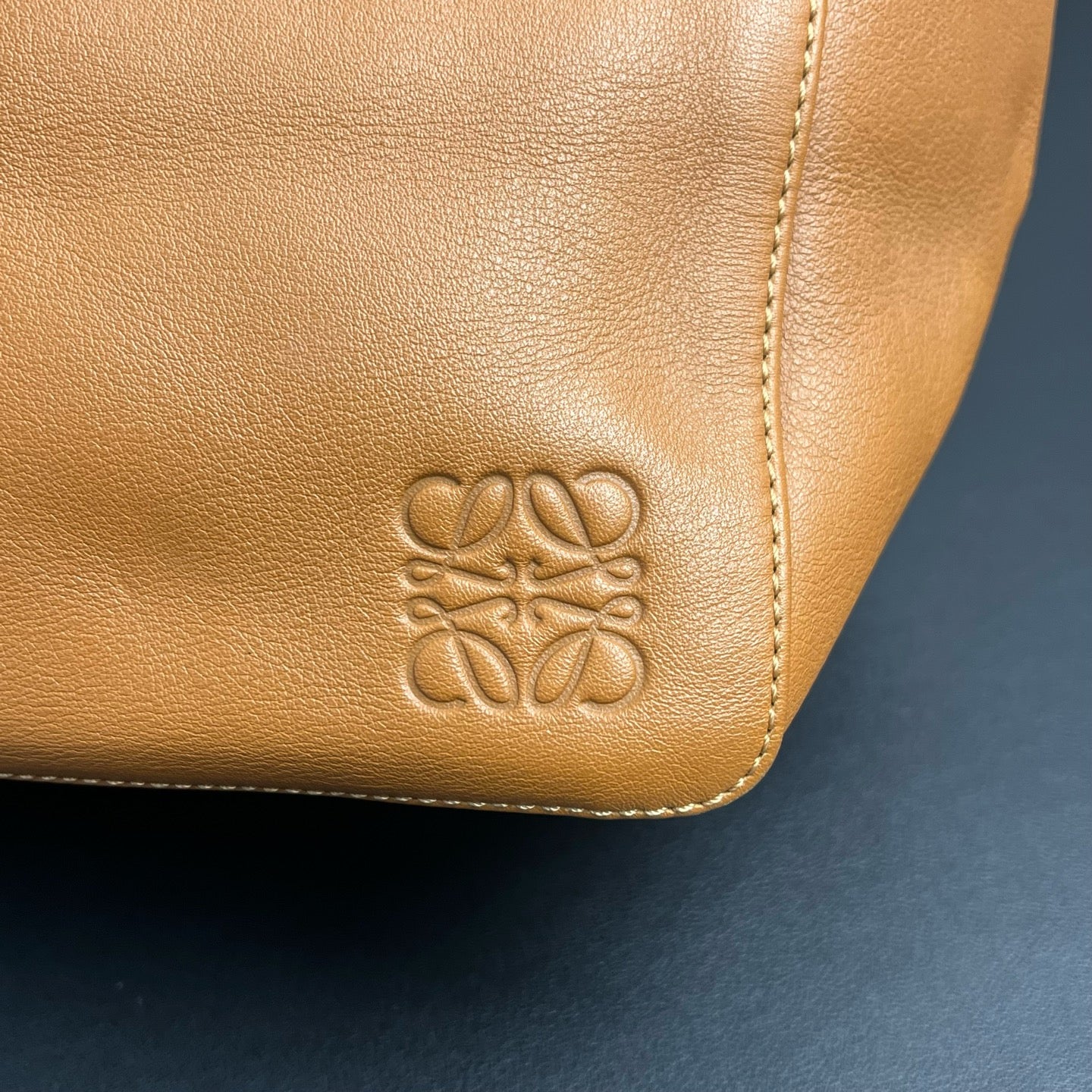 Loewe - Other - Leather - Brown - (medium)