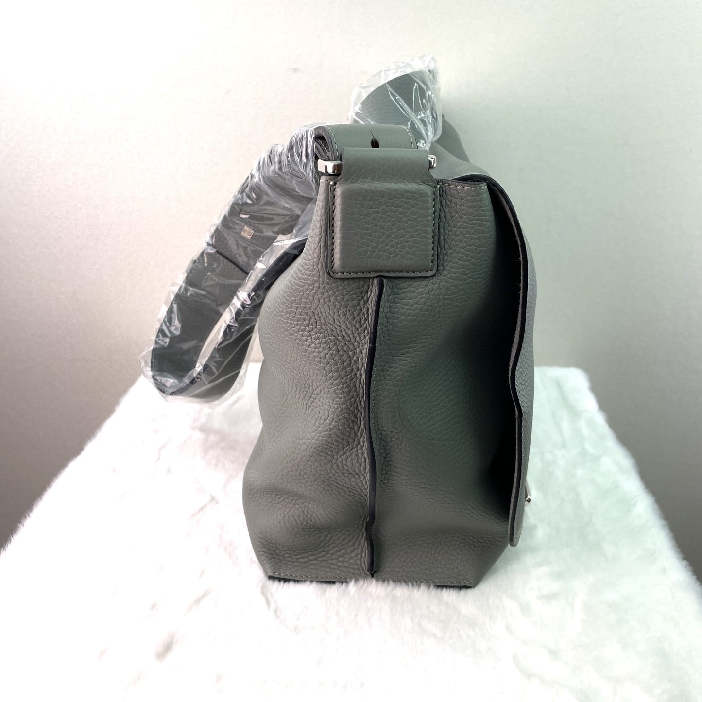 Loewe - Other - Leather - Grey - (large)