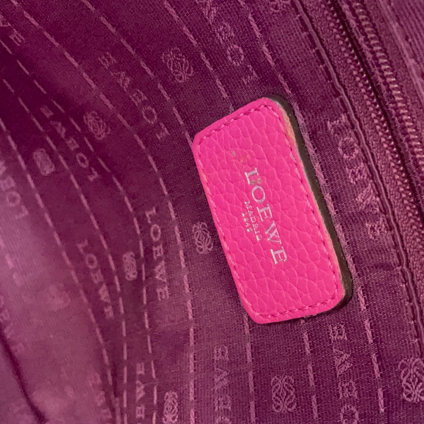 Loewe - Other - Leather - Pink - (medium)