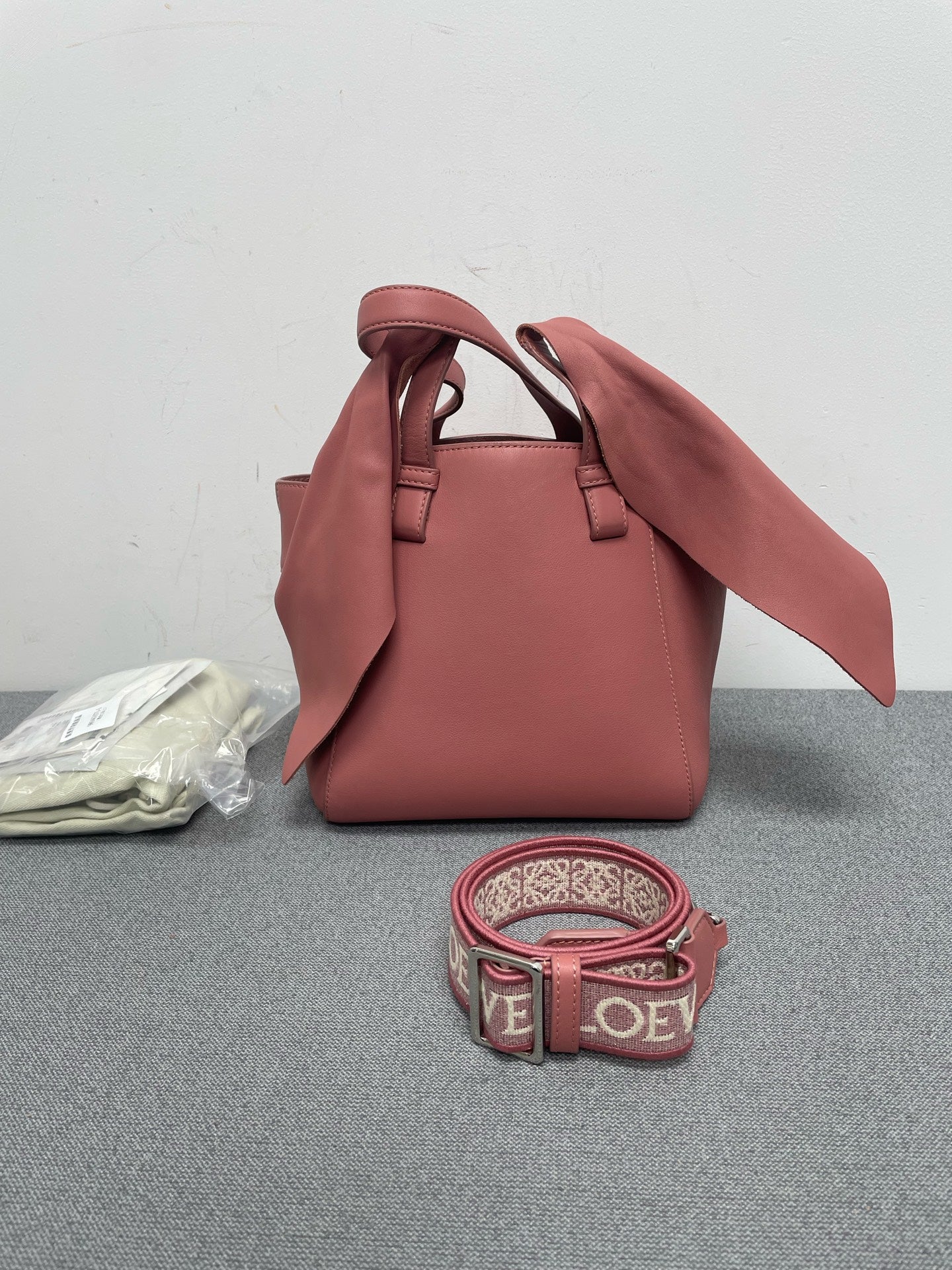 Loewe - Other - Leather - Pink - (mini)