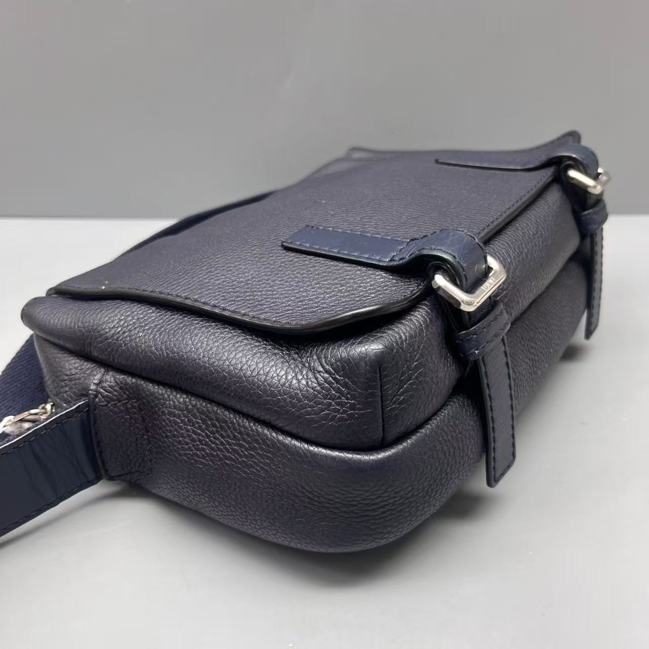 Loewe - Other - Pebbled leather - Navy - (Small)