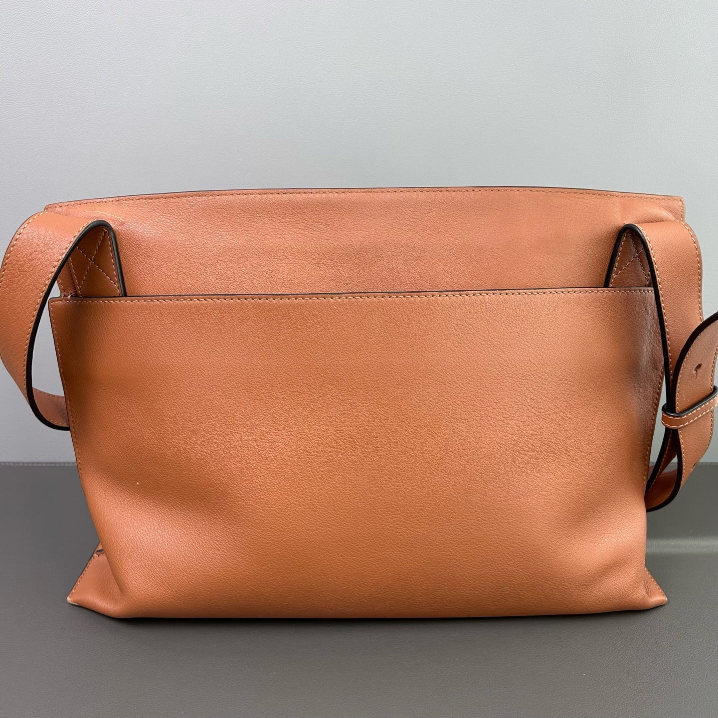 Loewe - Pouch - Leather - Caramel - (large)