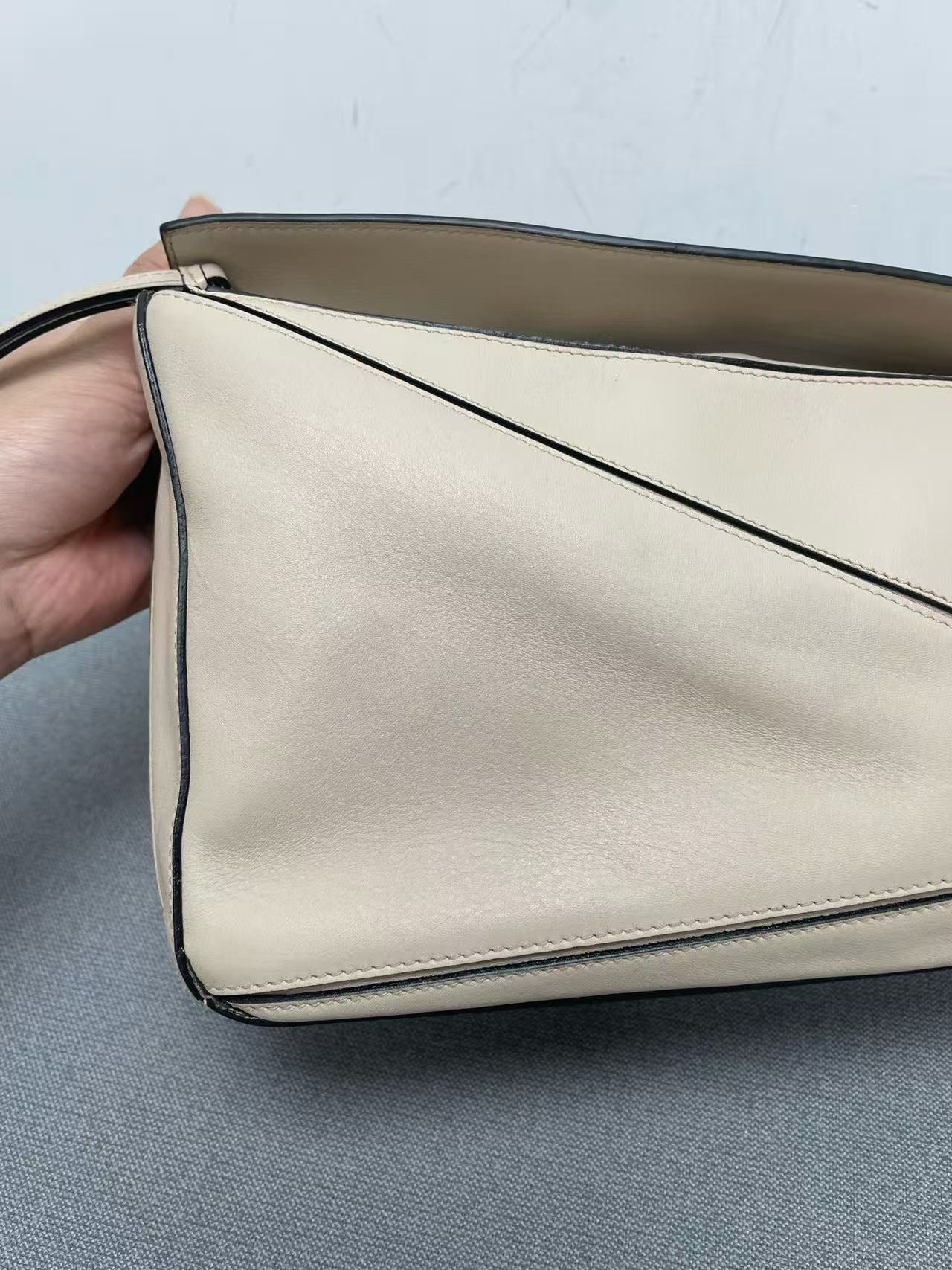 Loewe - Puzzle bag - Calfskin leather - Beige - (Medium)