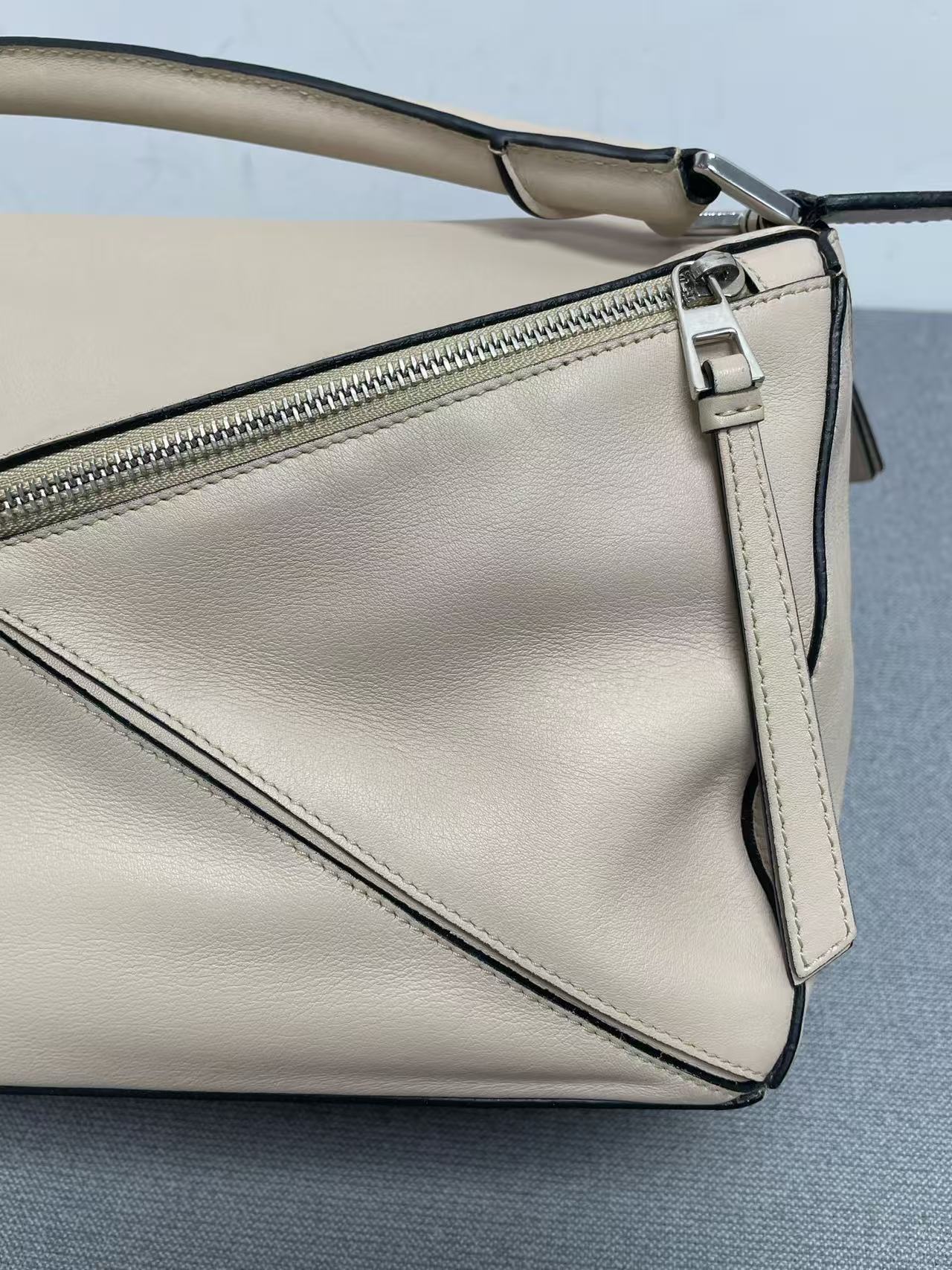 Loewe - Puzzle bag - Calfskin leather - Beige - (Medium)