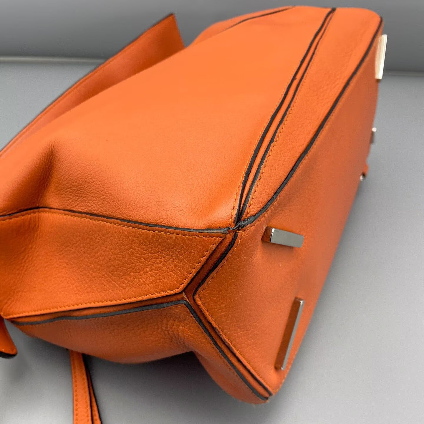 LOEWE - Puzzle bag - Calfskin leather - Orange-red - (medium)