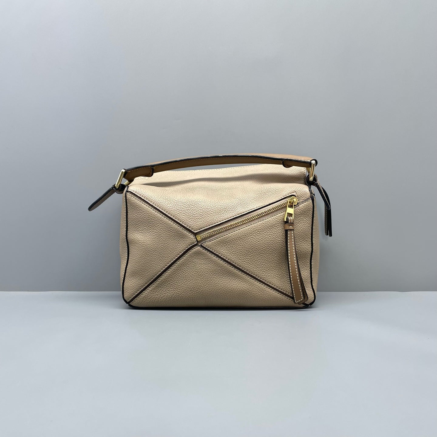 Loewe - Puzzle Bag - Grained calfskin leather - Beige with Tan accents - (Small)