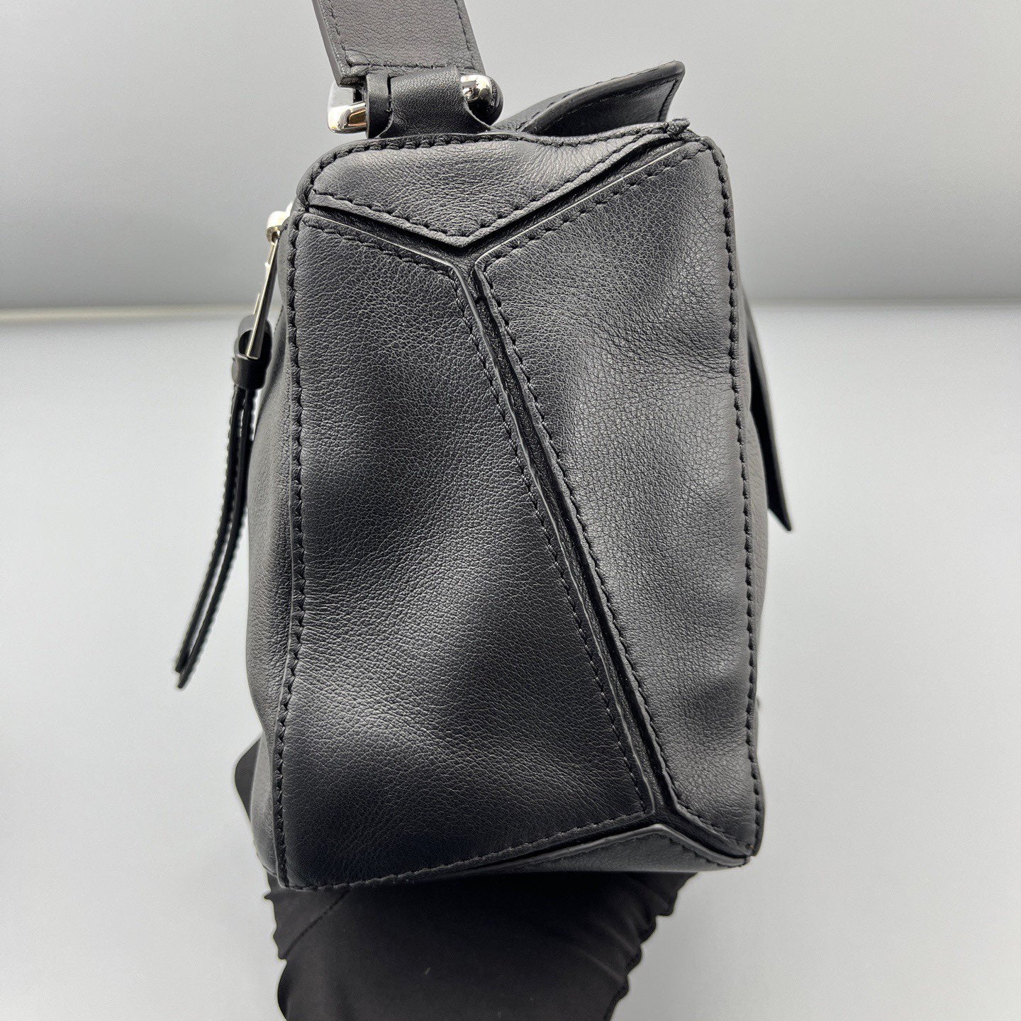 Loewe - Puzzle bag - Grained calfskin leather - Black - (Small)