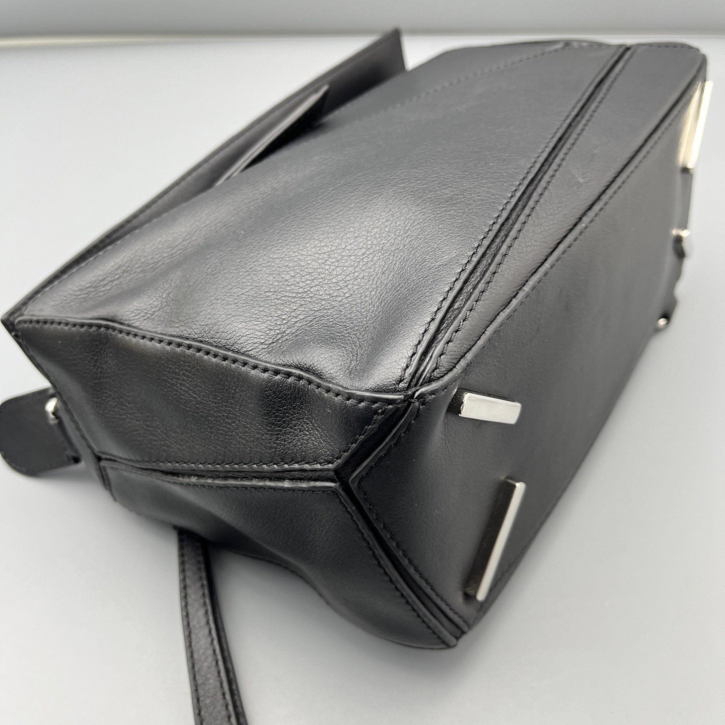 Loewe - Puzzle bag - Grained calfskin leather - Black - (Small)