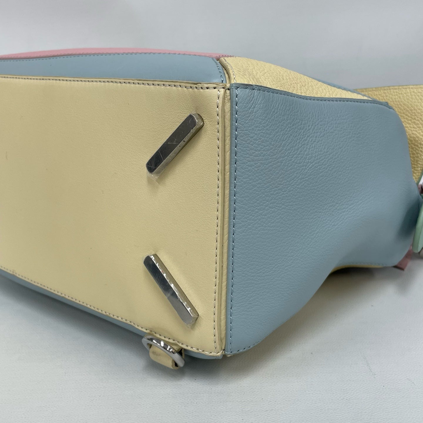 Loewe - Puzzle Bag - Grained calfskin leather - Multicolour - (medium)