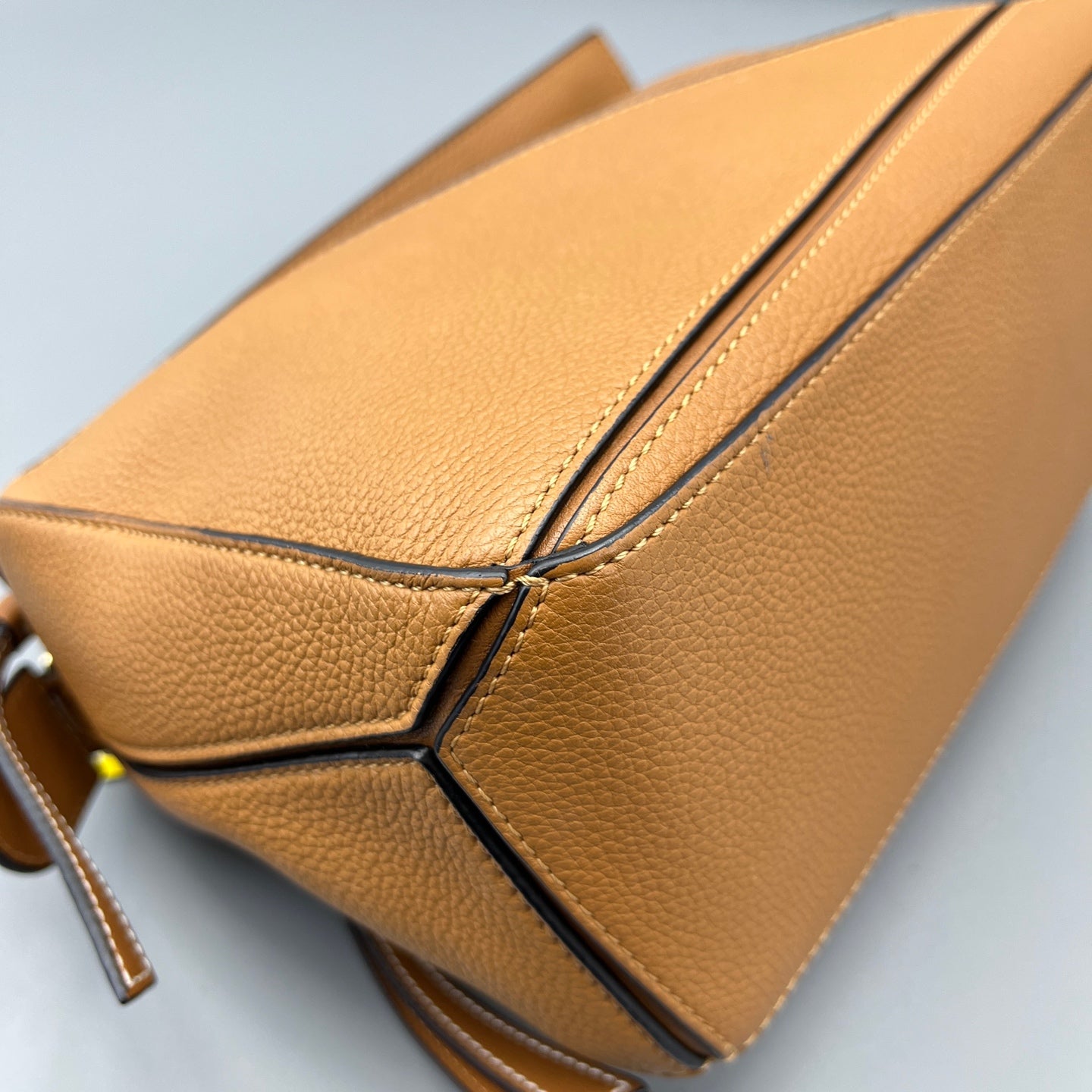 Loewe - Puzzle bag - Grained leather - Caramel - (Small)