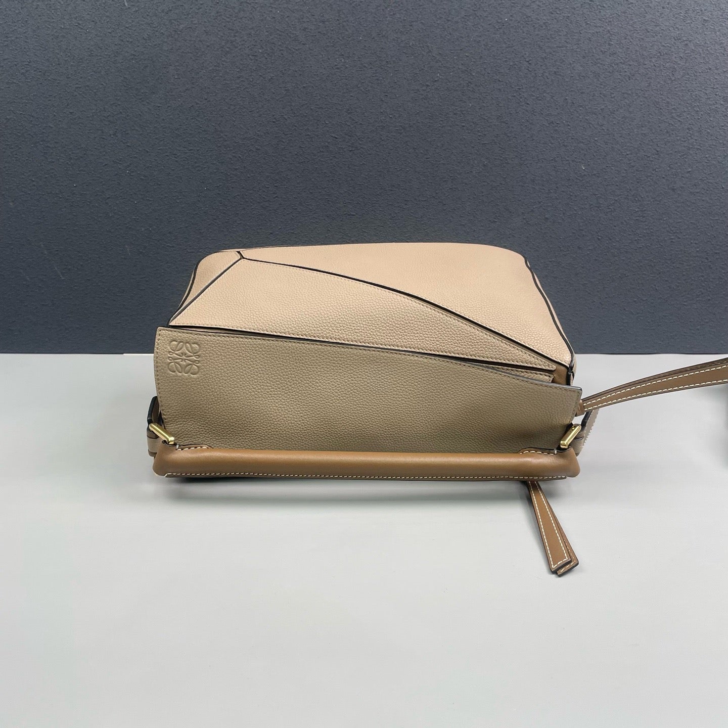 Loewe - Puzzle Bag - Leather - Beige - (medium)