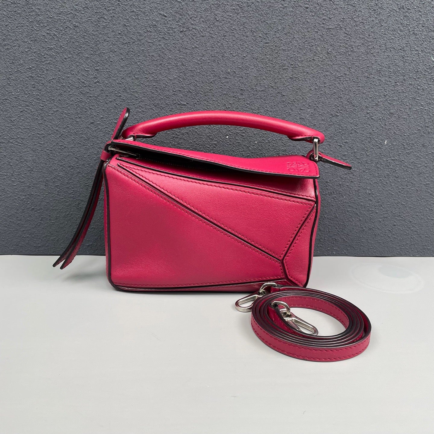 Loewe - Puzzle Bag Mini - Leather - Raspberry with Silver-Tone Hardware - (mini)