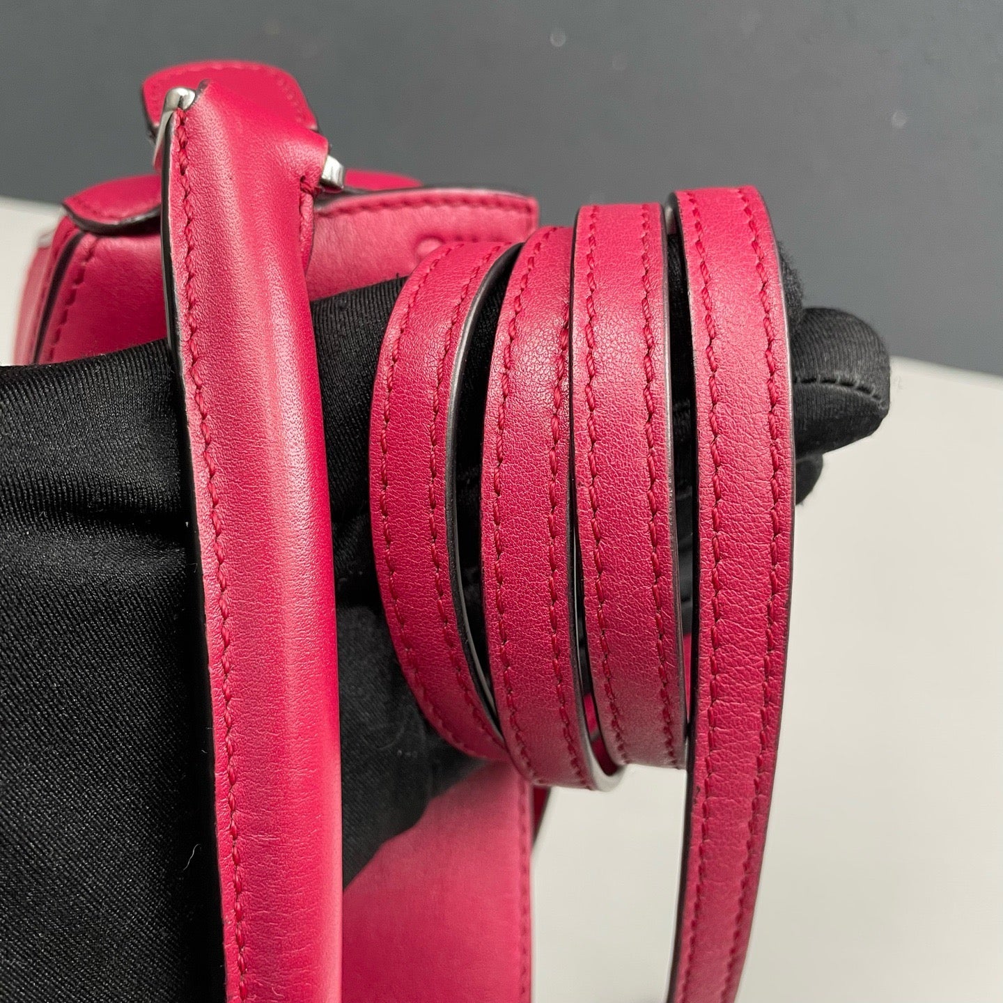 Loewe - Puzzle Bag Mini - Leather - Raspberry with Silver-Tone Hardware - (mini)