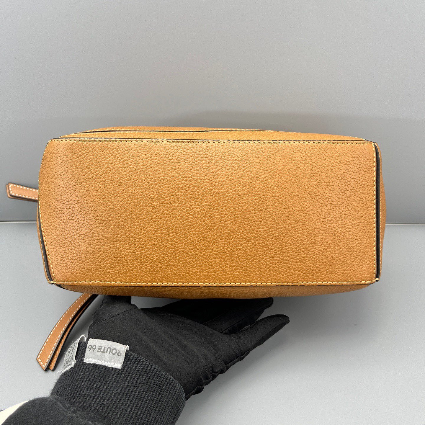 LOEWE - Puzzle Bag - Pebbled calfskin leather - Caramel with Gold-Tone Hardware - (small)