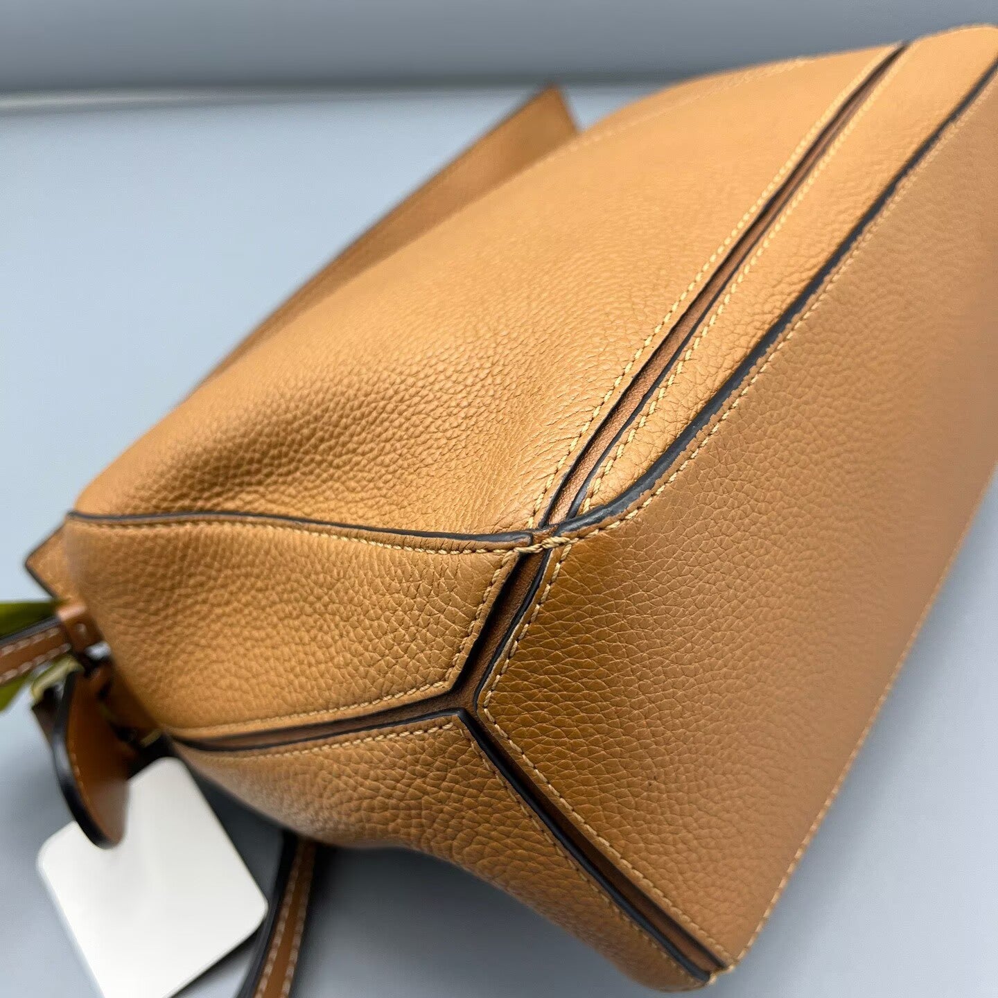 LOEWE - Puzzle Bag - Pebbled calfskin leather - Caramel with Gold-Tone Hardware - (small)