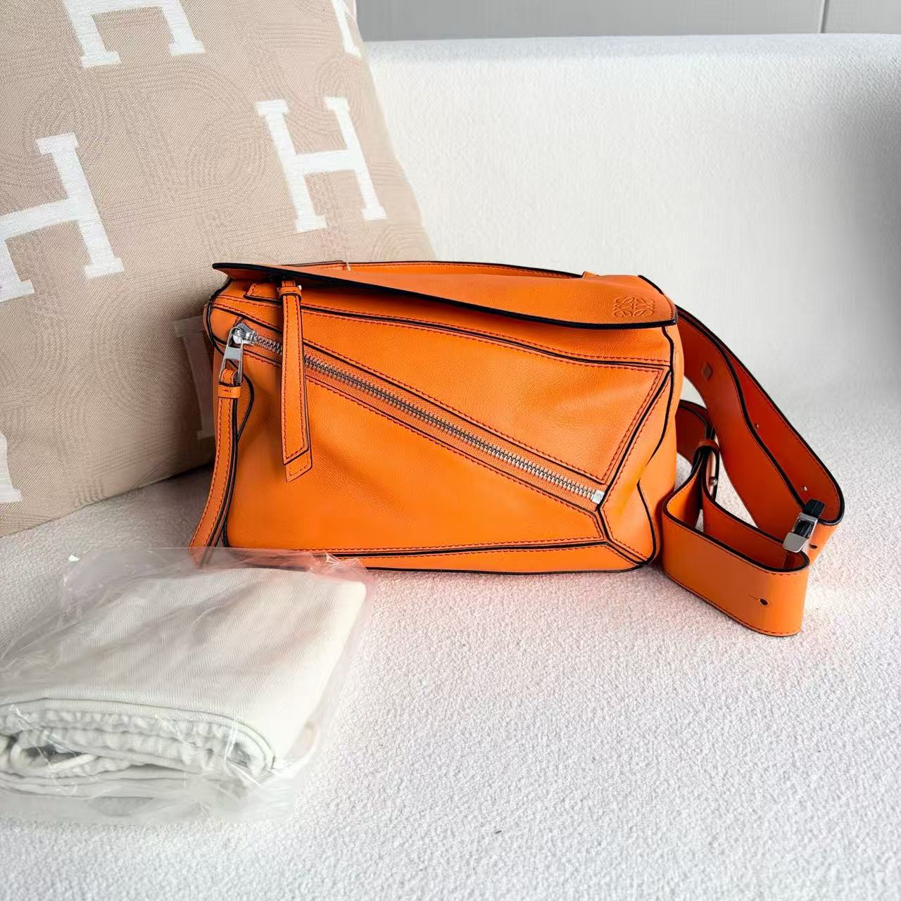 Loewe - Puzzle - Cowhide leather - Orange - (Small)