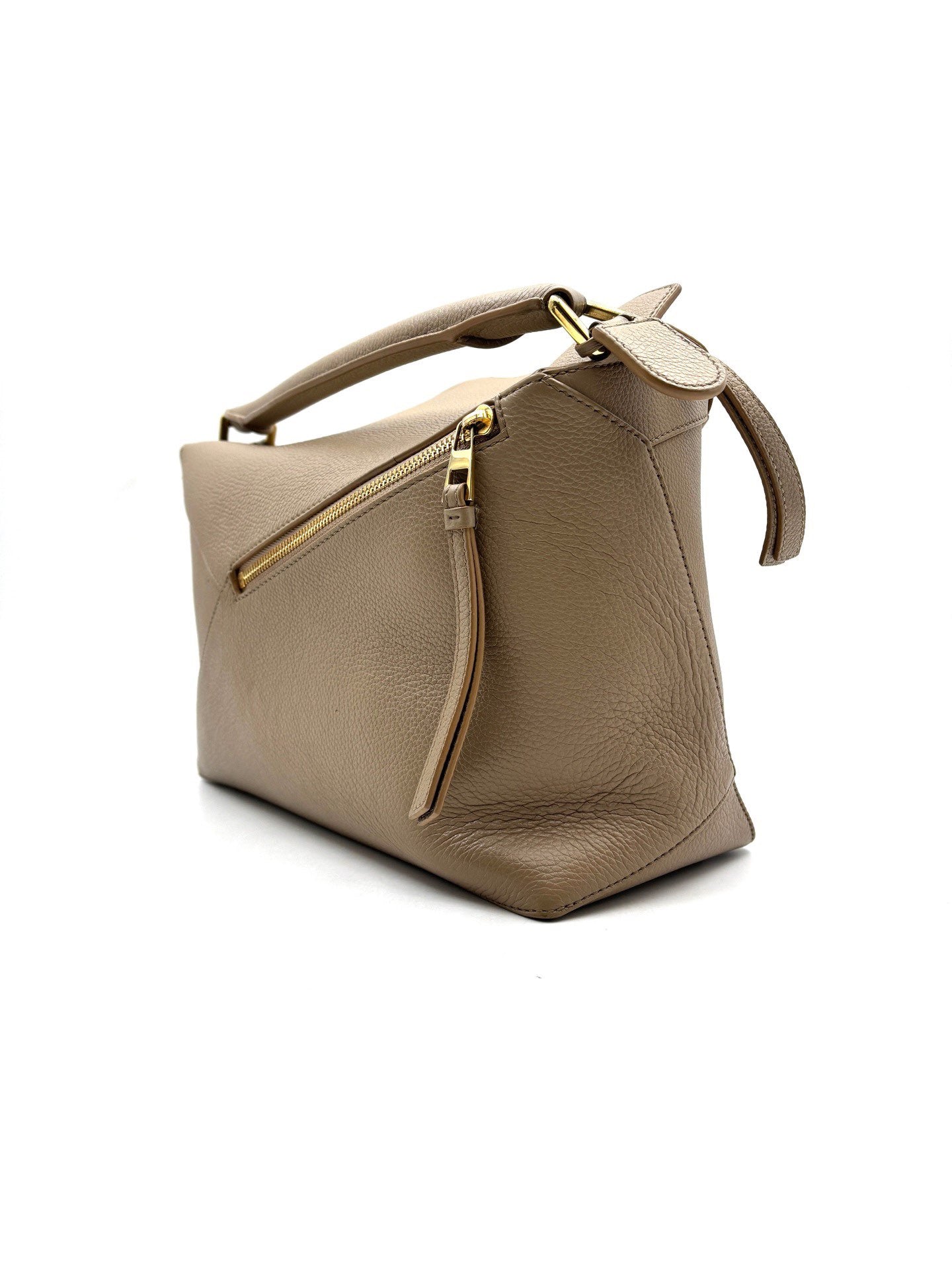 LOEWE - Puzzle Edge - Grained calfskin leather - Sand - (Medium)