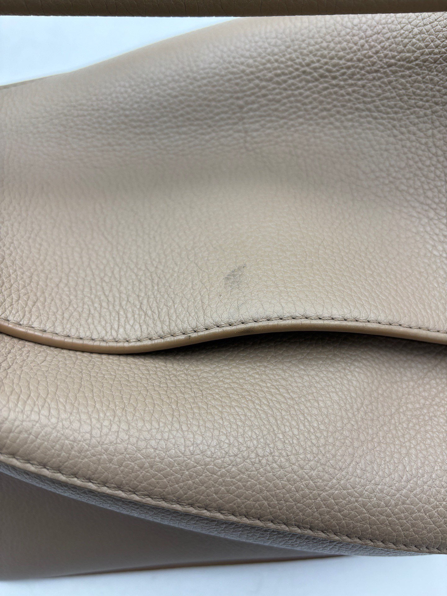 LOEWE - Puzzle Edge - Grained calfskin leather - Sand - (Medium)