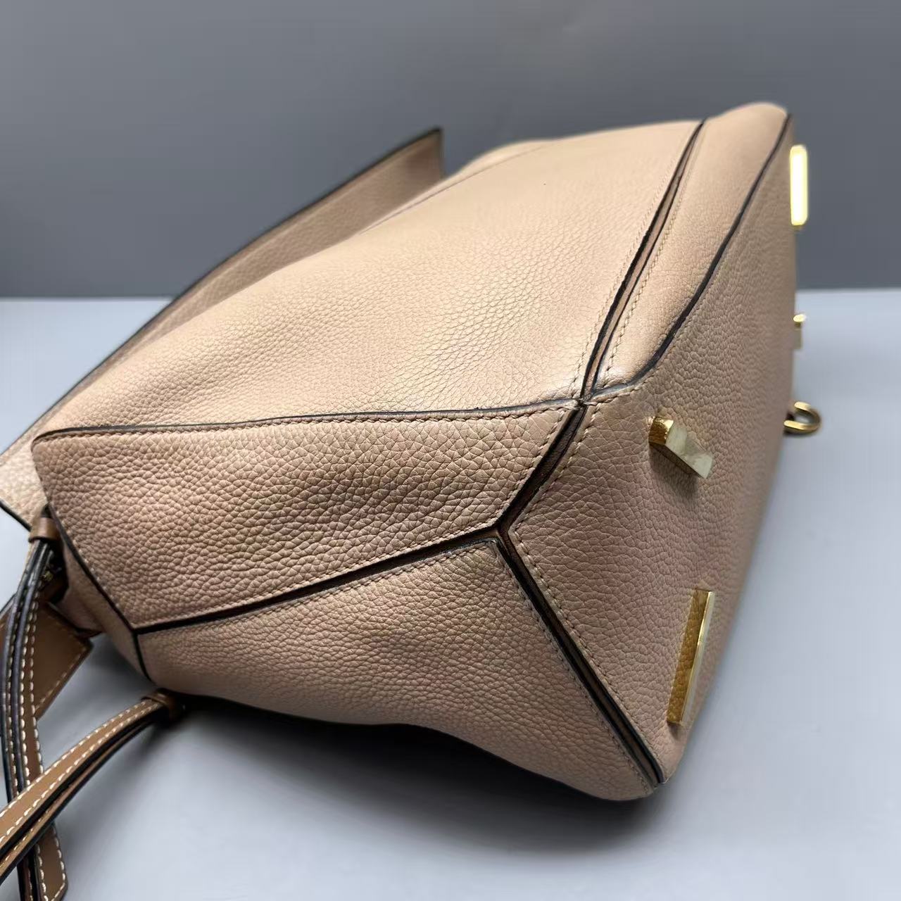 Loewe - Puzzle - Grained Calfskin Leather - Beige - (medium)