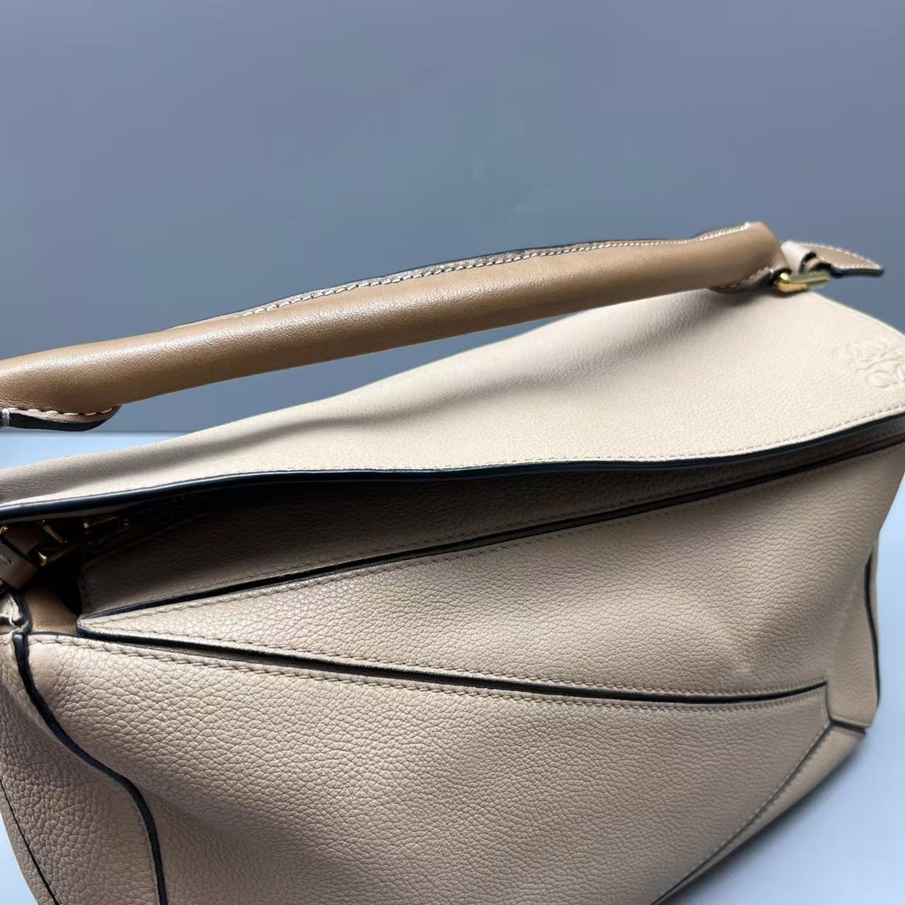 Loewe - Puzzle - Grained Calfskin Leather - Beige - (medium)