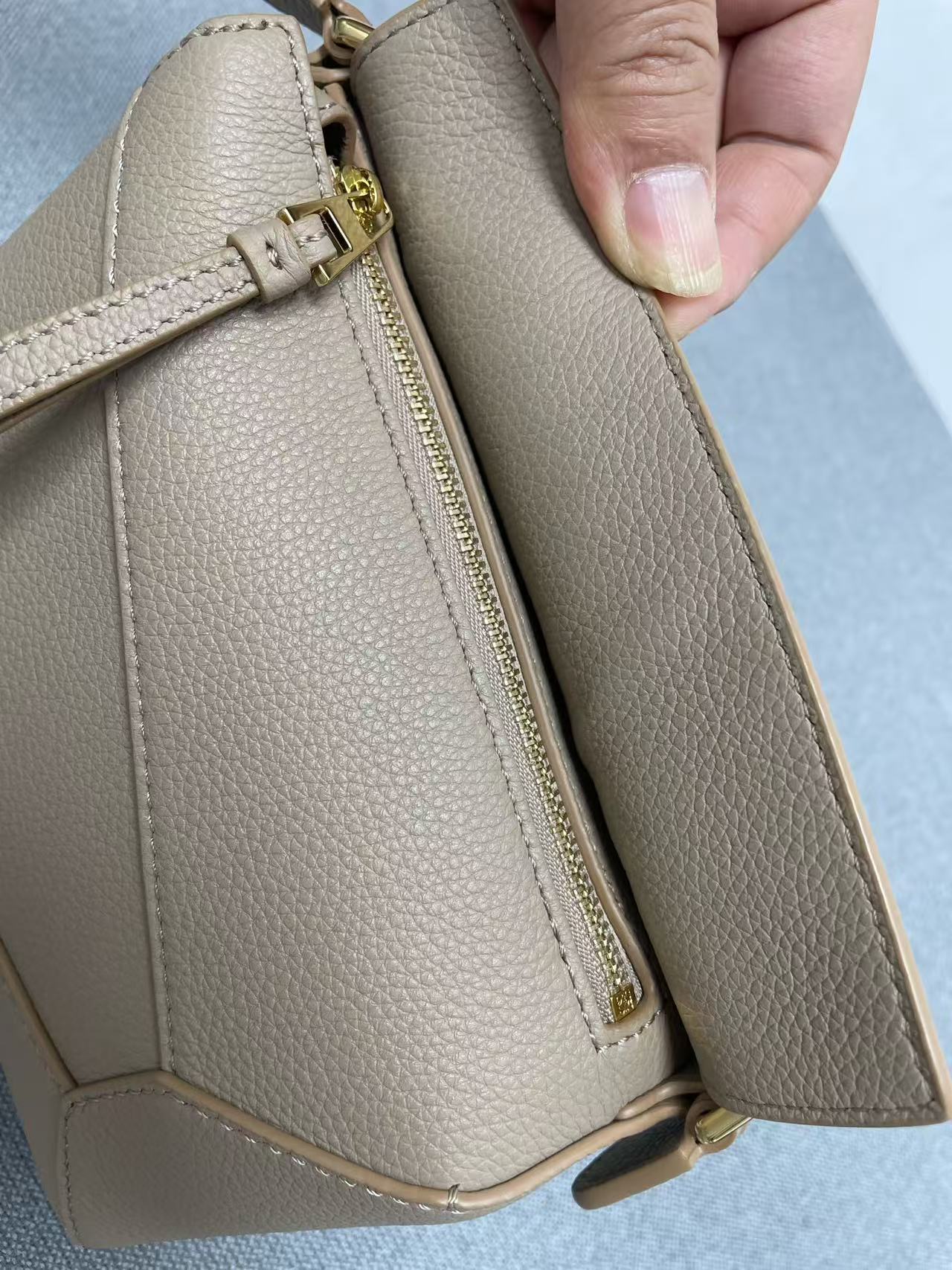 Loewe - Puzzle - Grained calfskin leather - Beige - (mini)