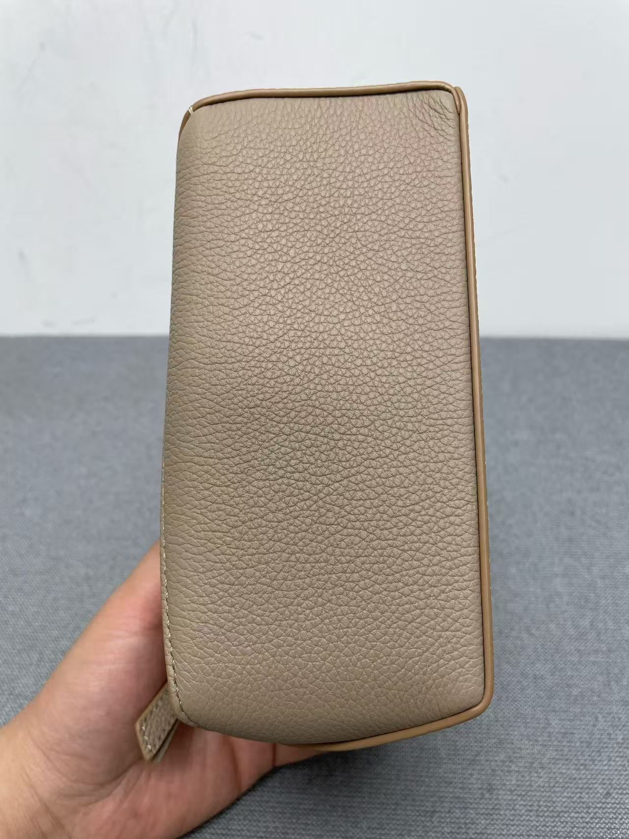 Loewe - Puzzle - Grained calfskin leather - Beige - (mini)