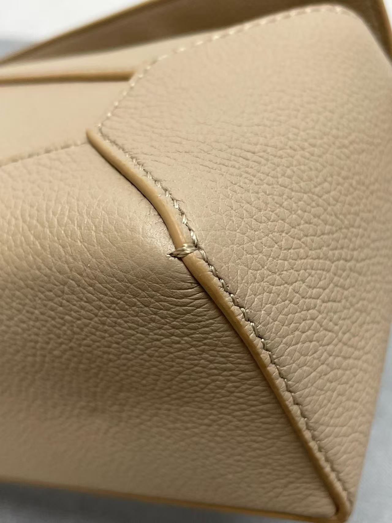 Loewe - Puzzle - Grained calfskin leather - Beige - (mini)