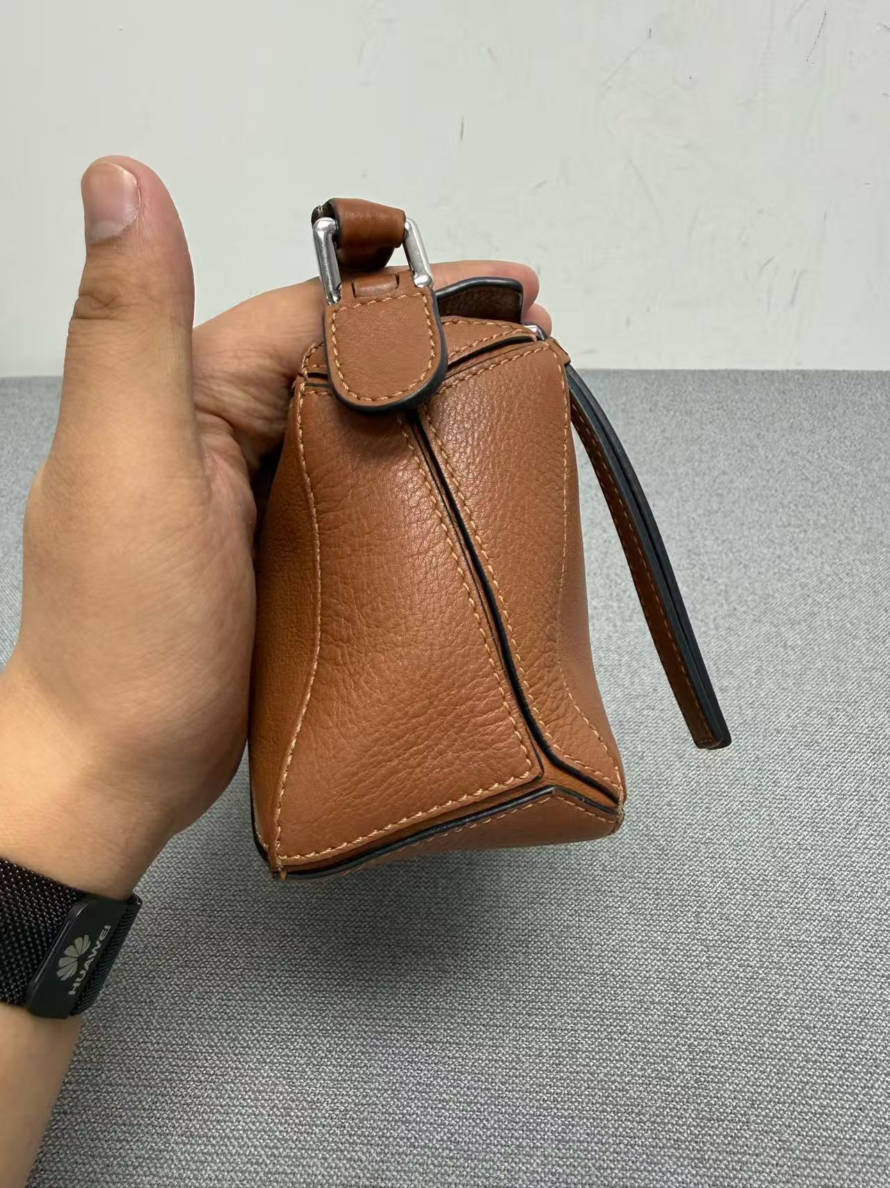 Loewe - Puzzle - Grained calfskin leather - Brown - (mini)