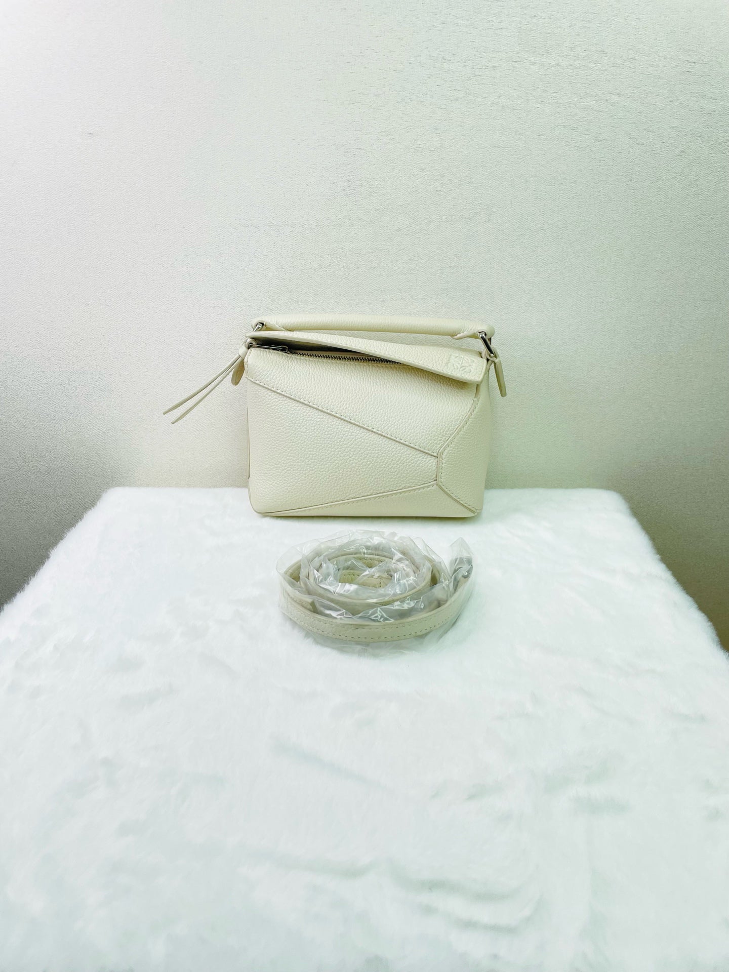 Loewe - Puzzle - Leather - Beige - (mini)