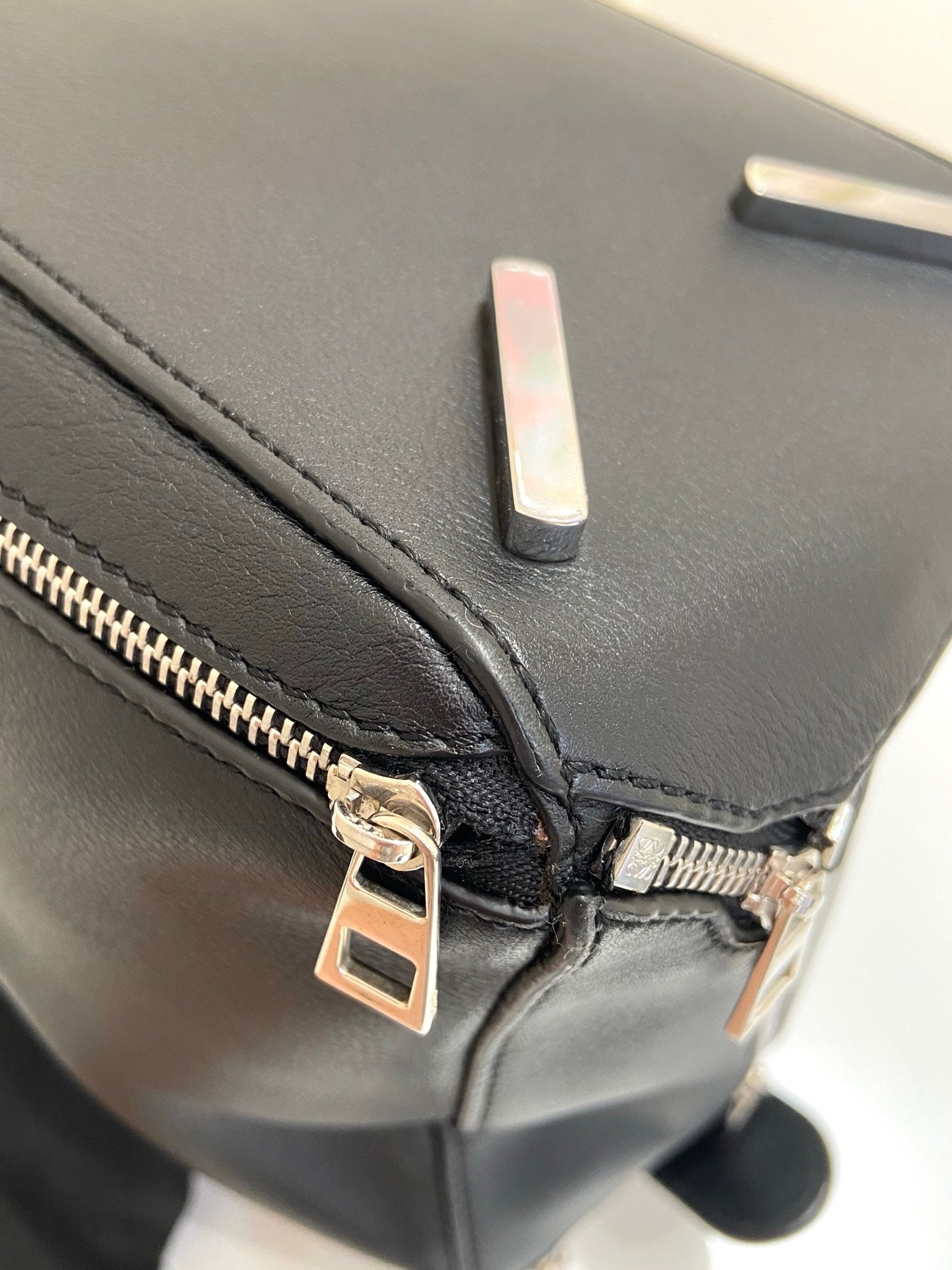 Loewe - Puzzle - Leather - Black - (medium)