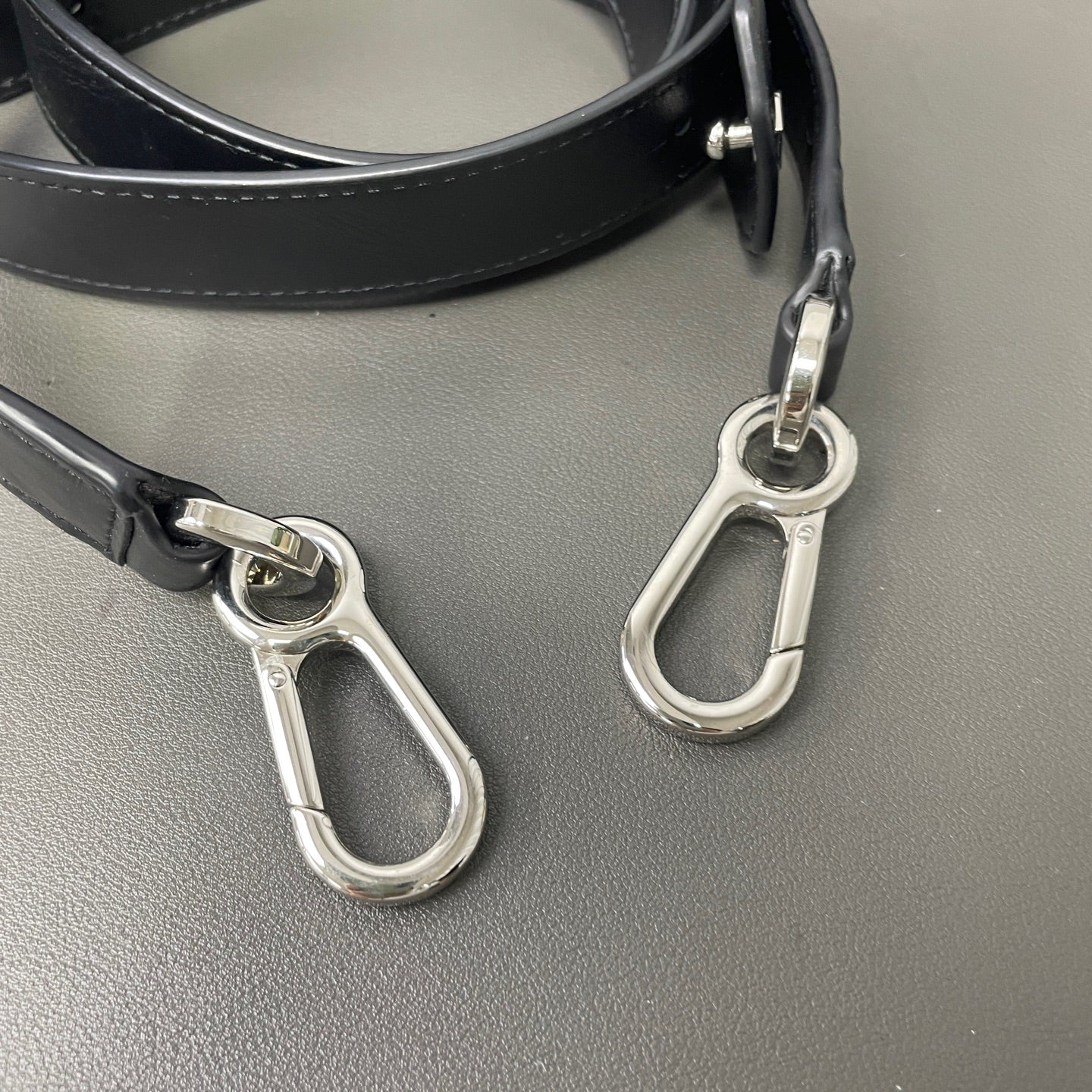 Loewe - Puzzle - Leather - Black - (medium)
