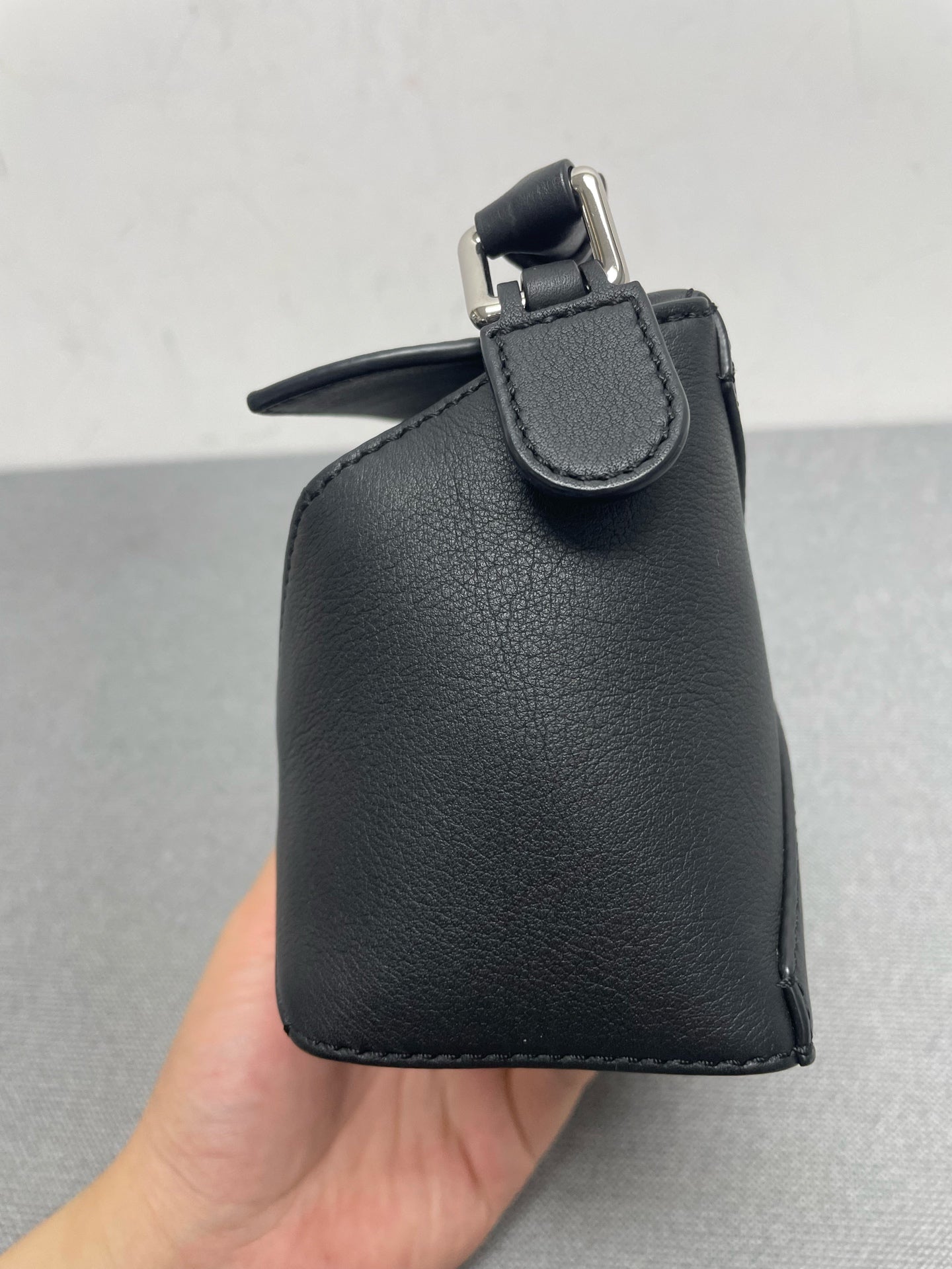 Loewe - Puzzle - Leather - Black - (mini)