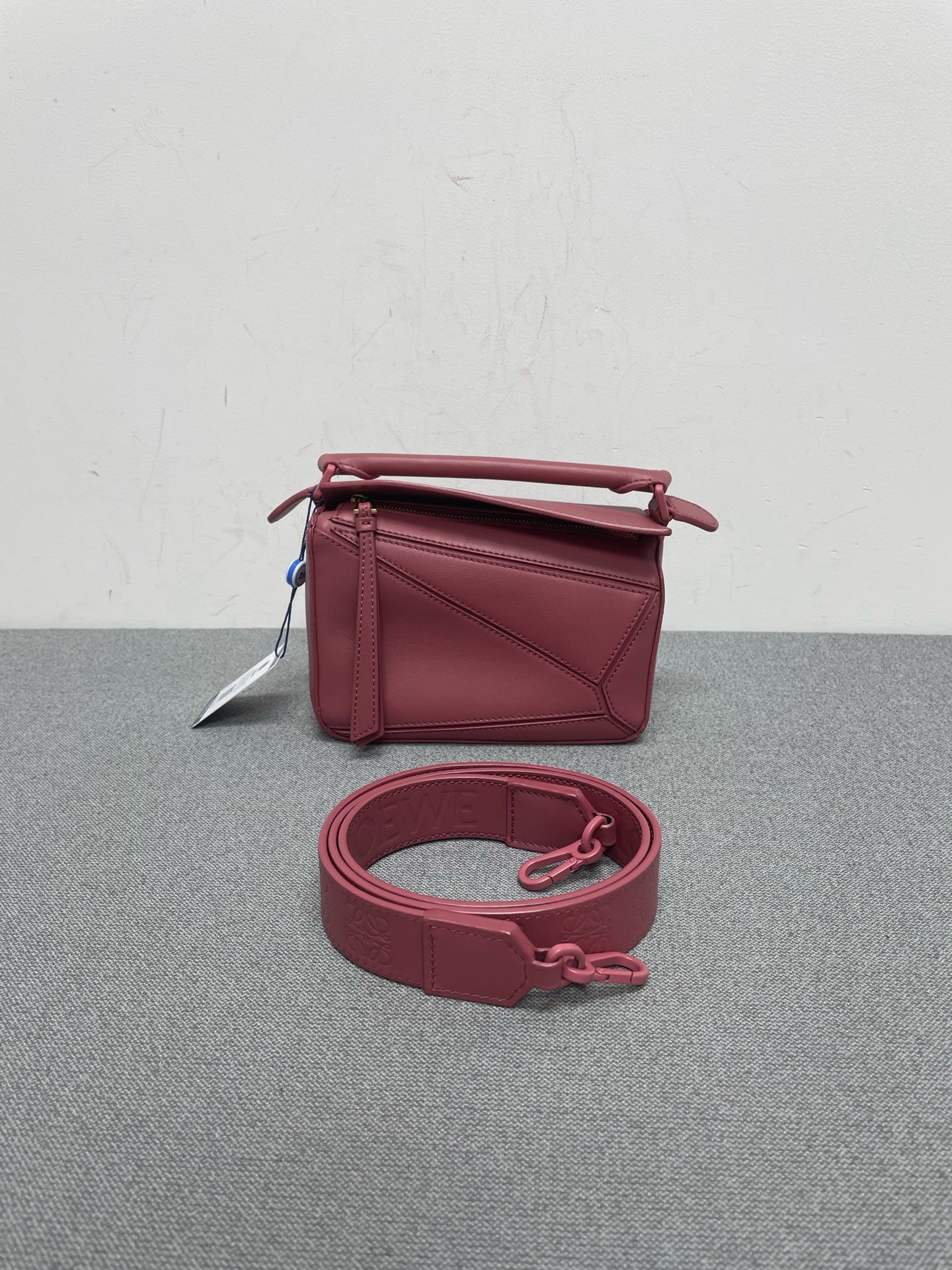Loewe - Puzzle - Leather - Pink - (mini)