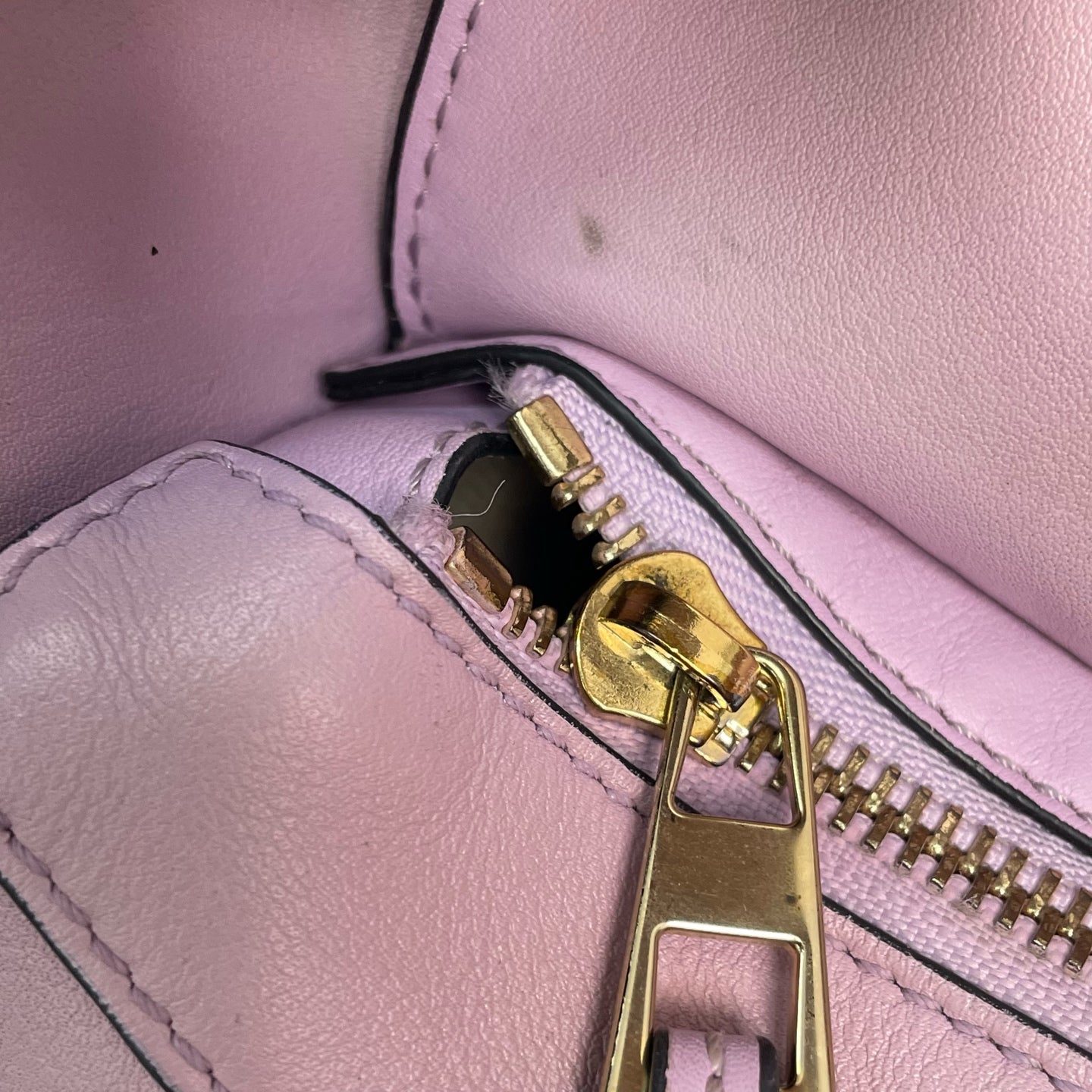 Loewe - Puzzle - Leather - Purple - (medium)