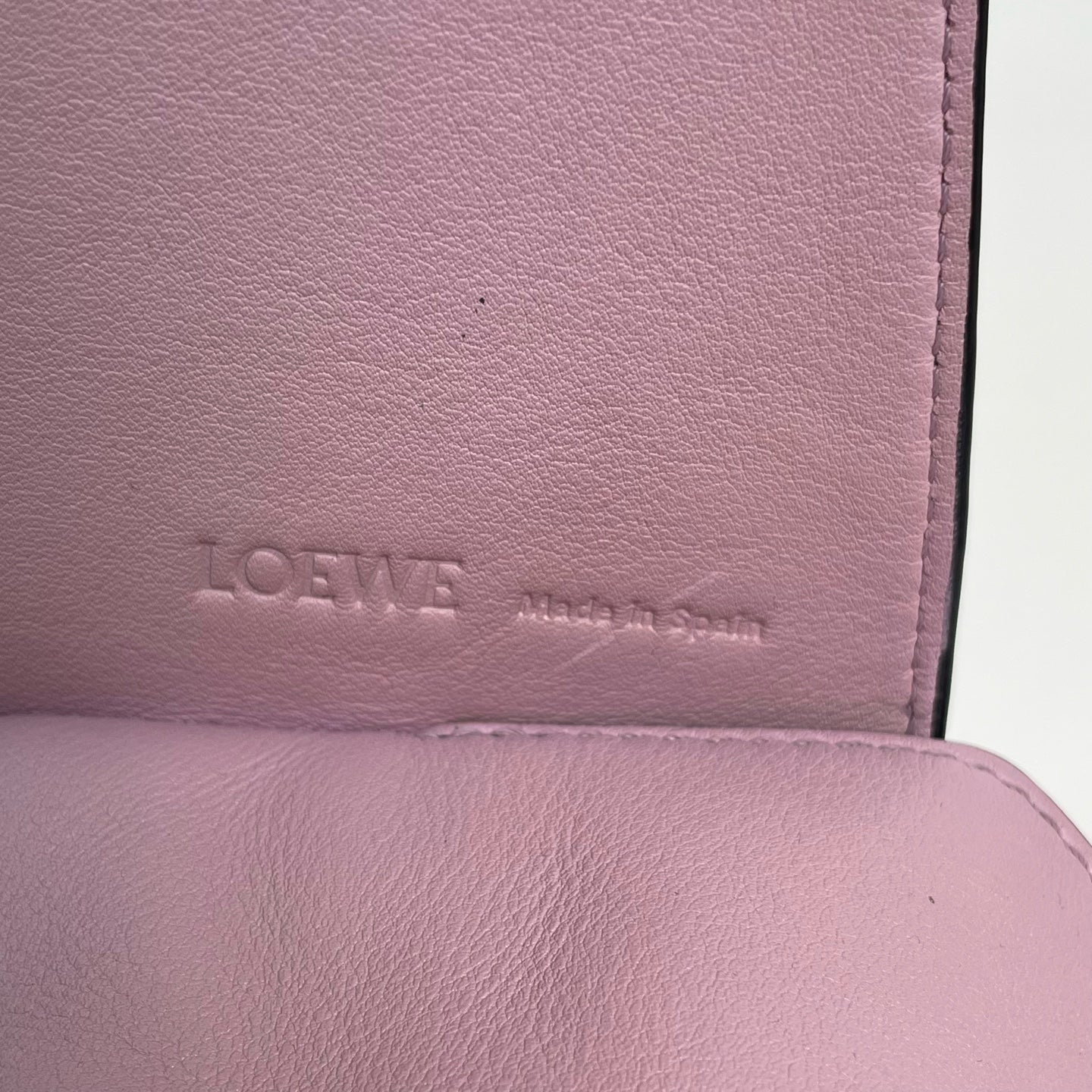 Loewe - Puzzle - Leather - Purple - (medium)