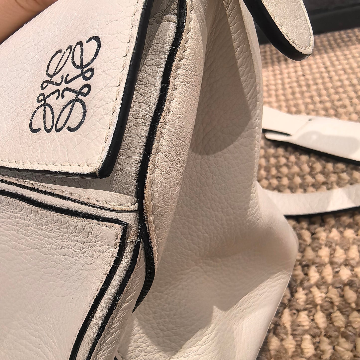 Loewe - Puzzle - Leather - White - (medium)