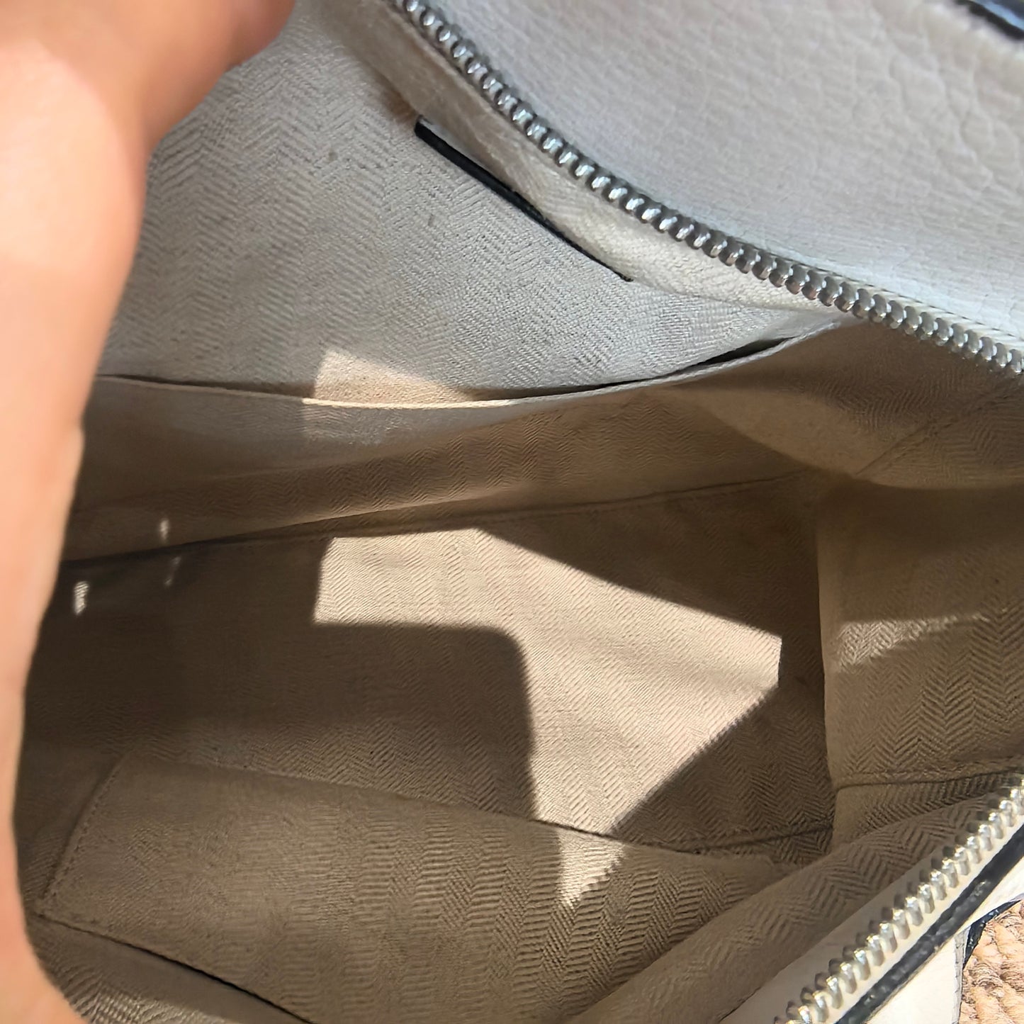 Loewe - Puzzle - Leather - White - (medium)