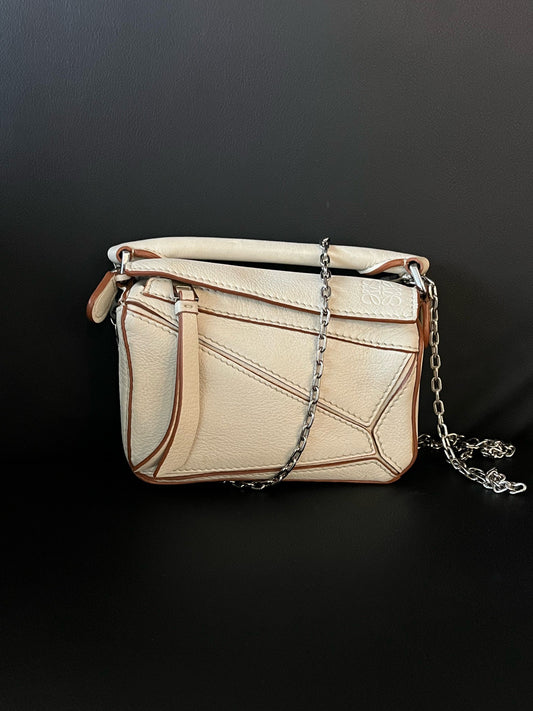 Loewe - Puzzle - Leather - White - (mini)